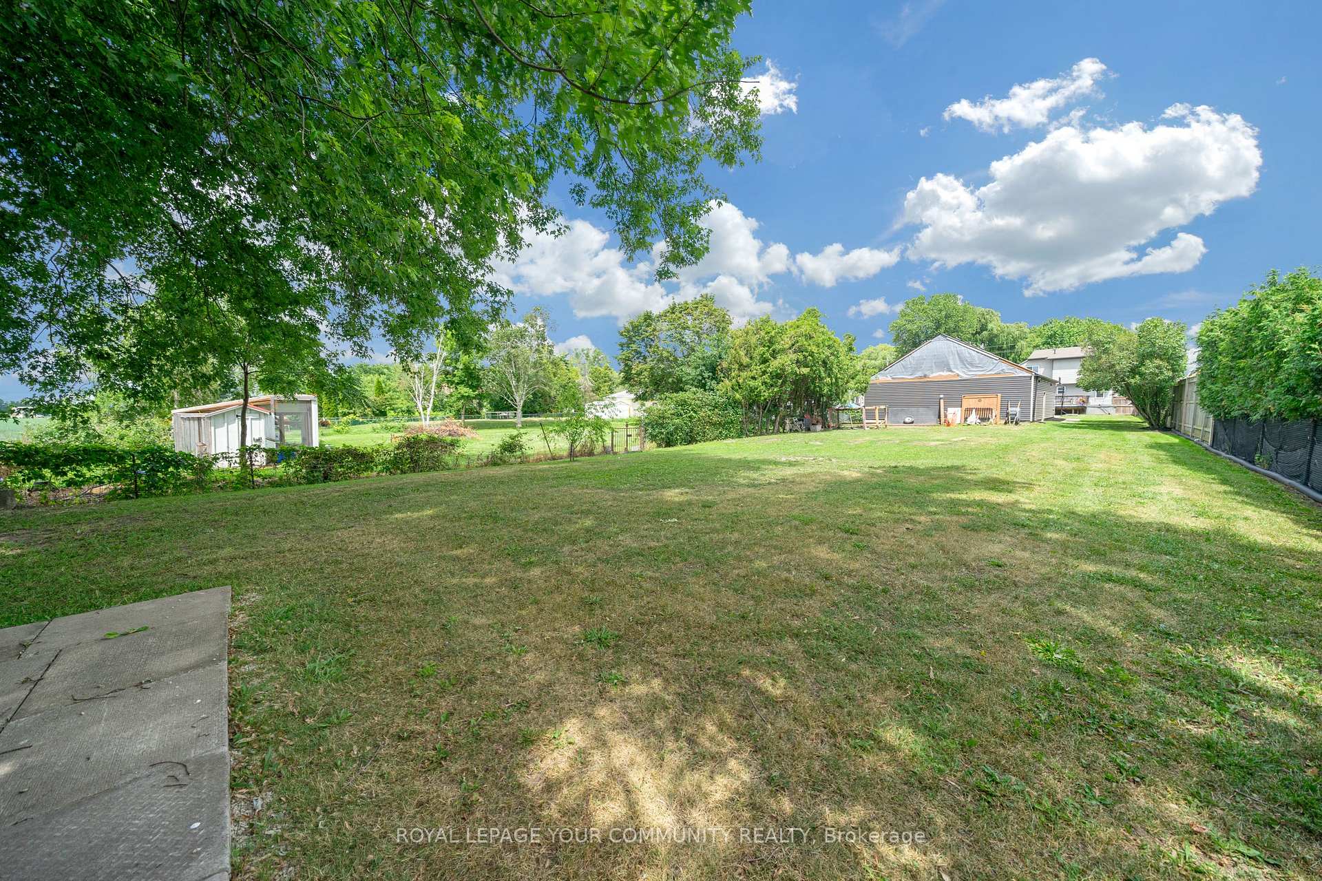 Photo 31 of 19036 Dufferin Street, King, Rural King — HOMEH