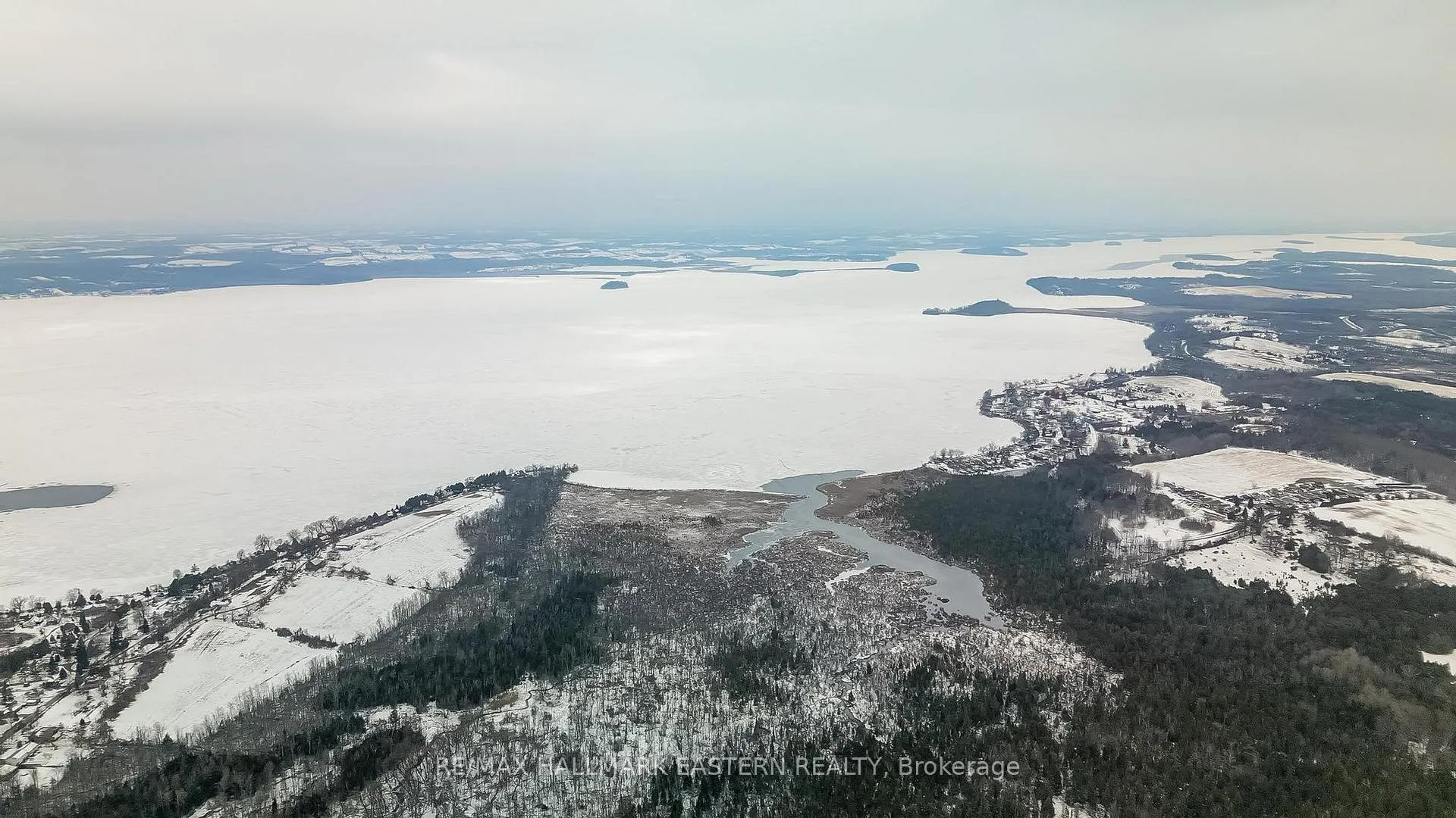 Photo 6 of 5219 Hillview Drive N, Hamilton Township, Rural Hamilton — HOMEH