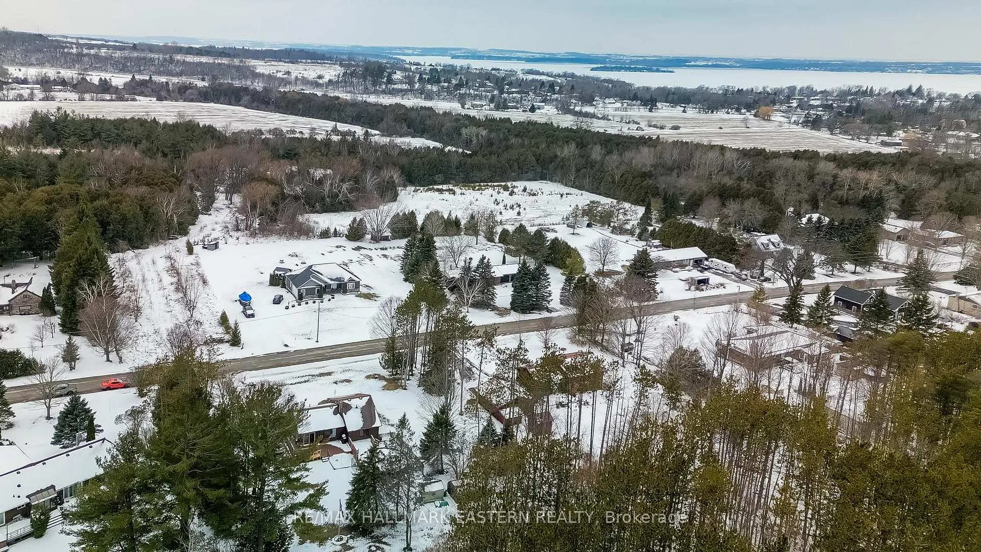 Photo 9 of 5219 Hillview Drive N, Hamilton Township, Rural Hamilton — HOMEH