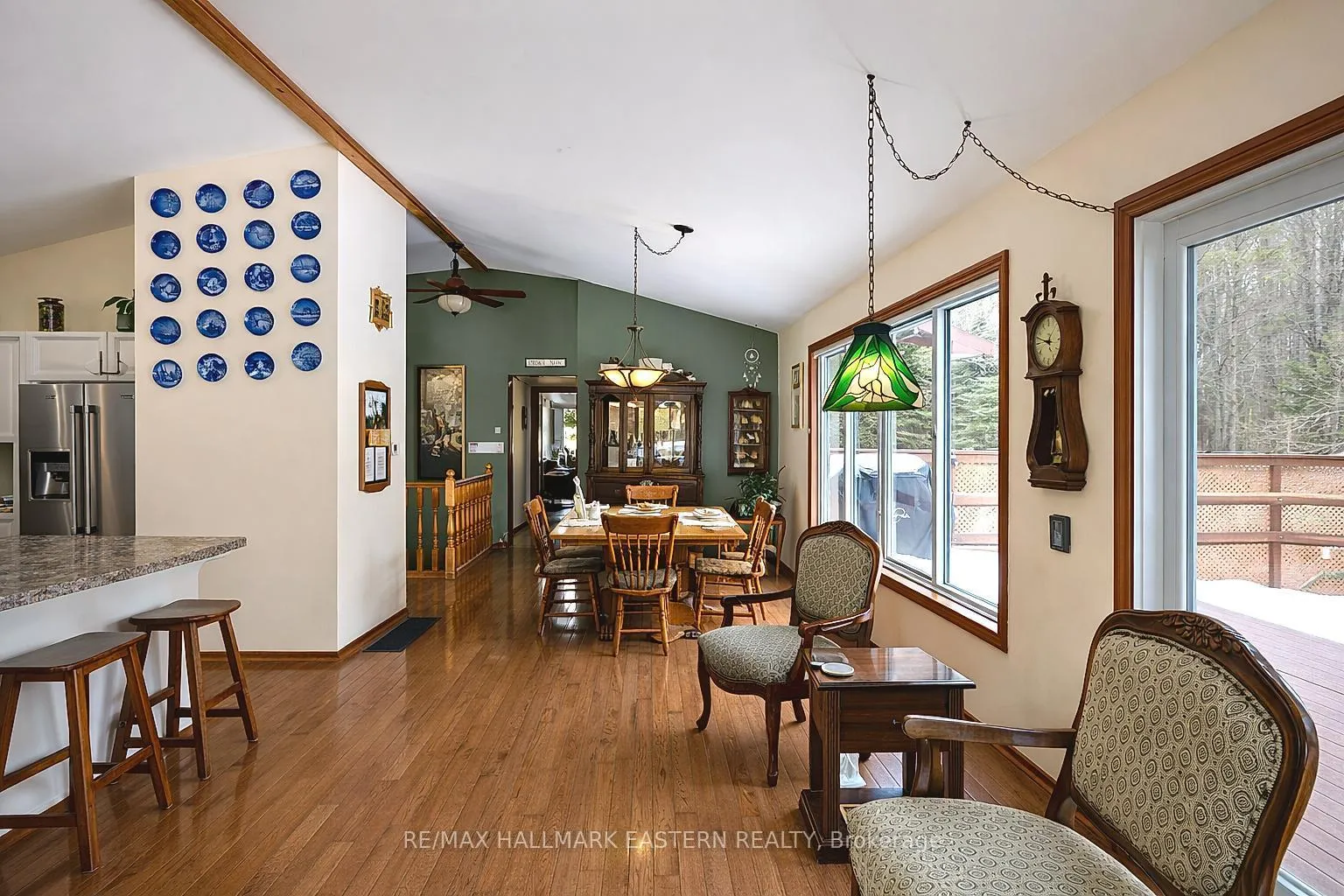 Photo 24 of 5219 Hillview Drive N, Hamilton Township, Rural Hamilton — HOMEH