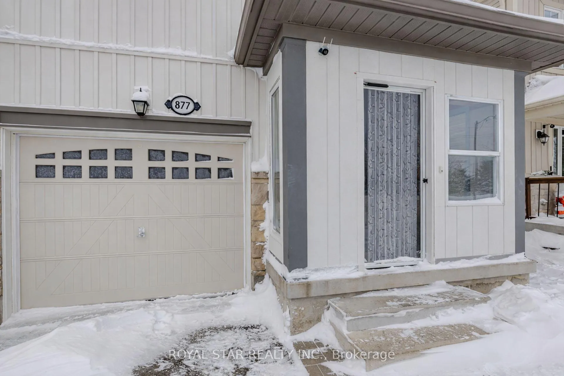 Photo 3 of 877 Cook Crescent, Shelburne — HOMEH