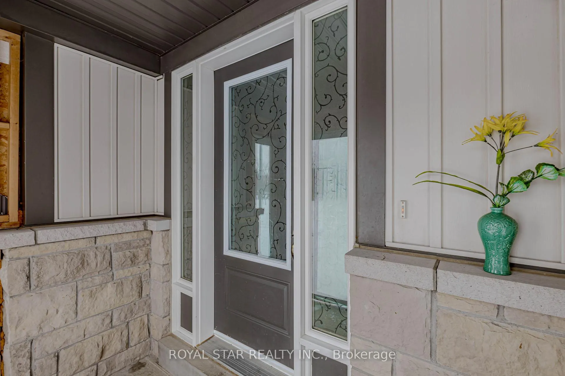 Photo 4 of 877 Cook Crescent, Shelburne — HOMEH