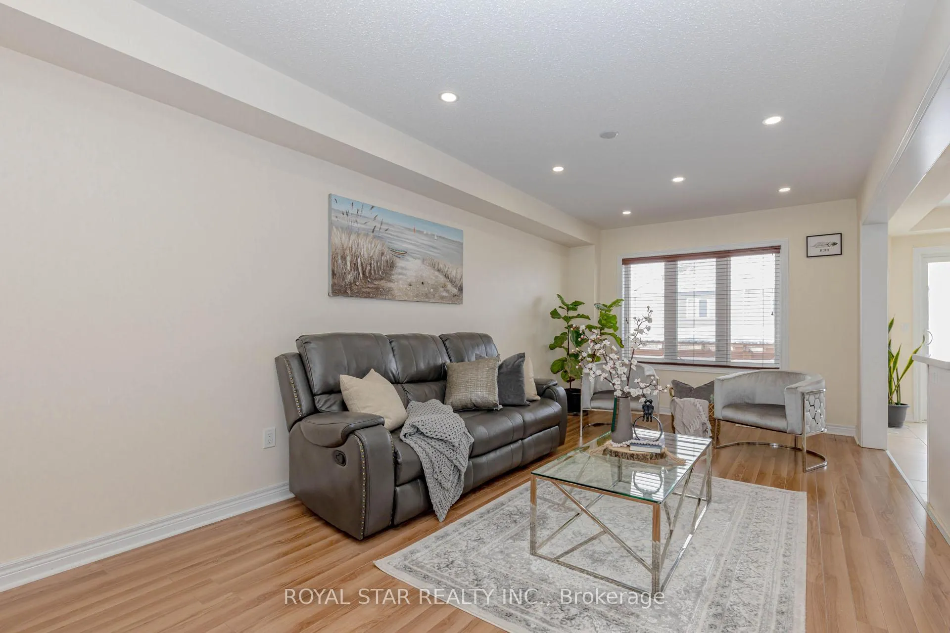 Photo 9 of 877 Cook Crescent, Shelburne — HOMEH