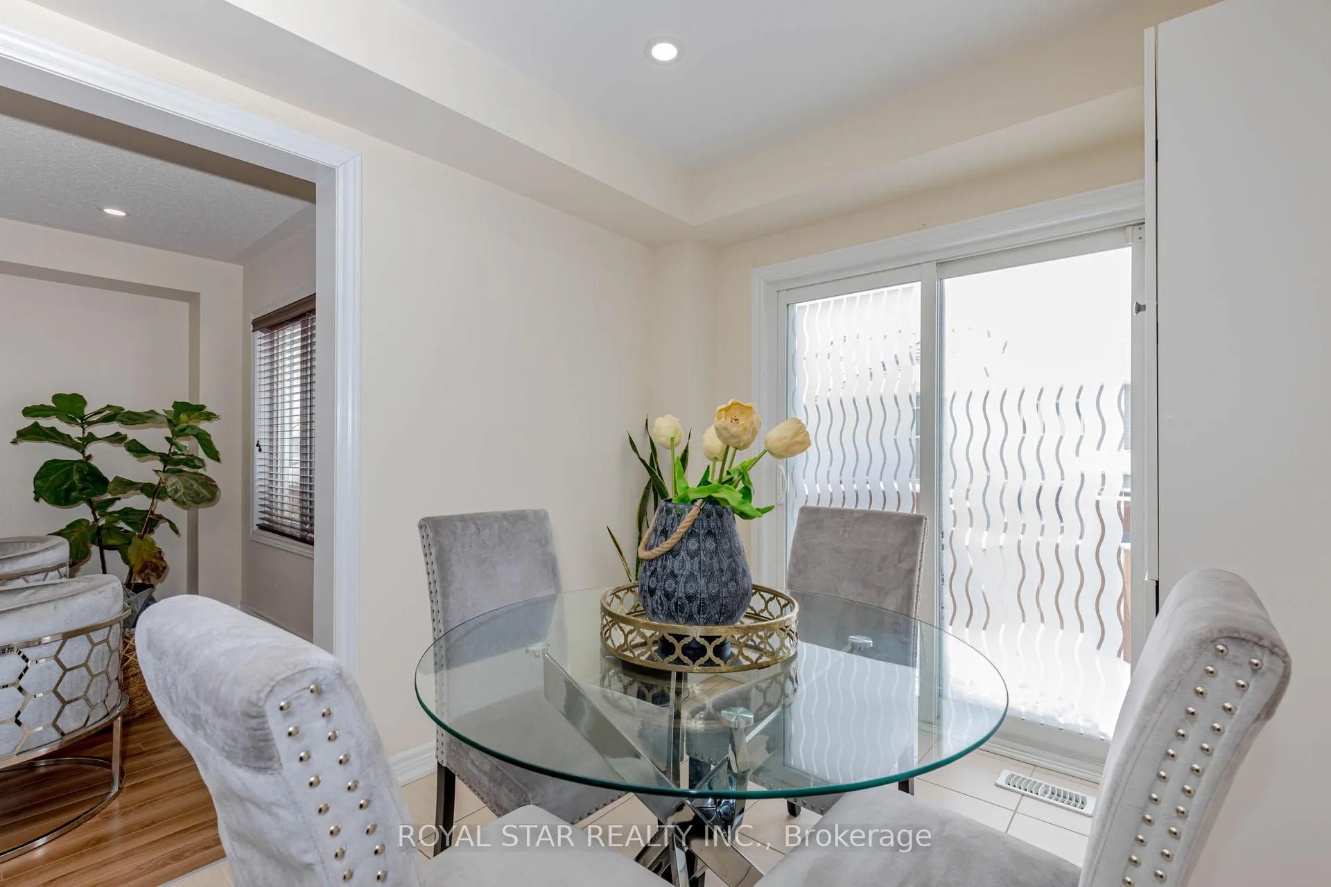 Photo 24 of 877 Cook Crescent, Shelburne — HOMEH