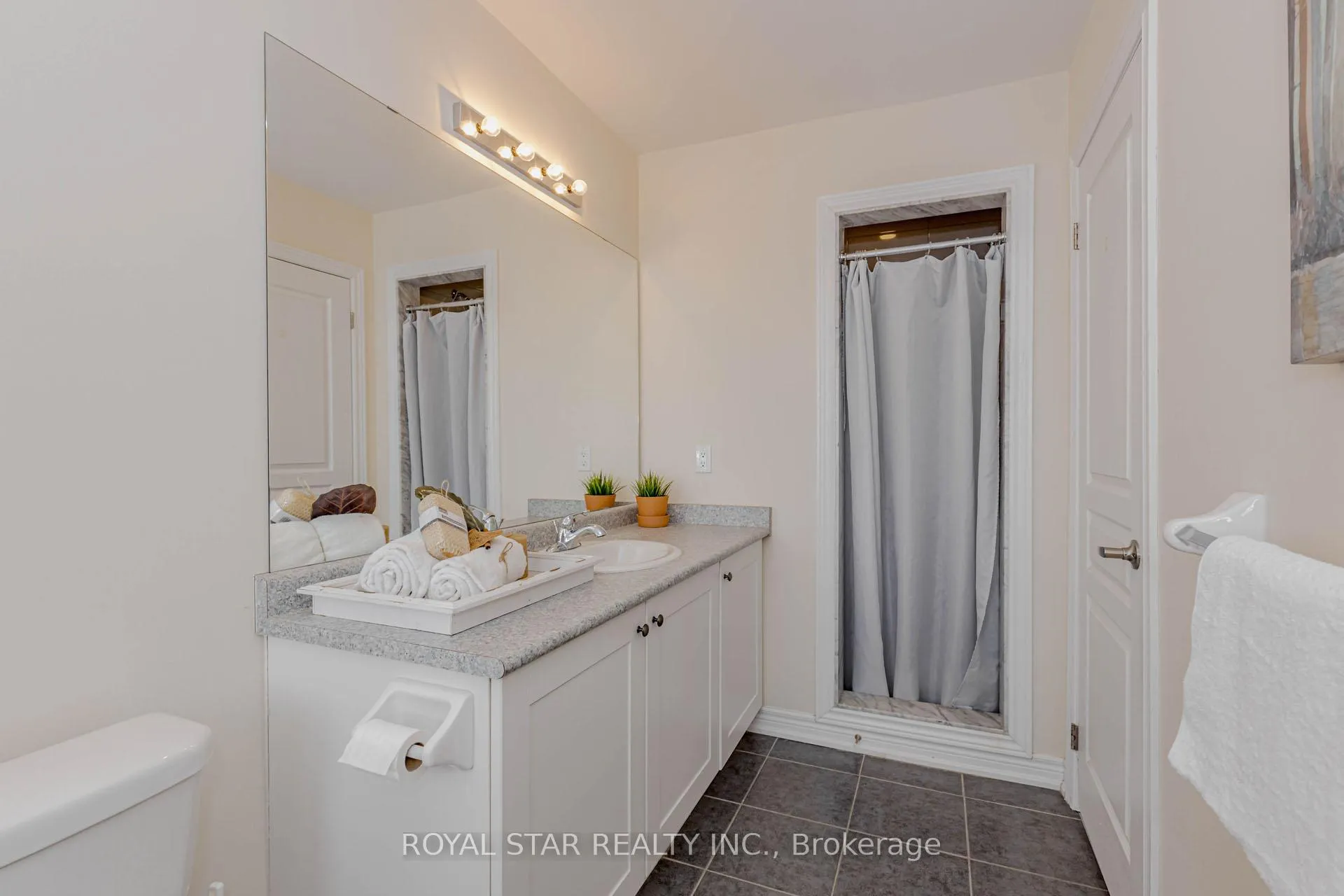 Photo 34 of 877 Cook Crescent, Shelburne — HOMEH