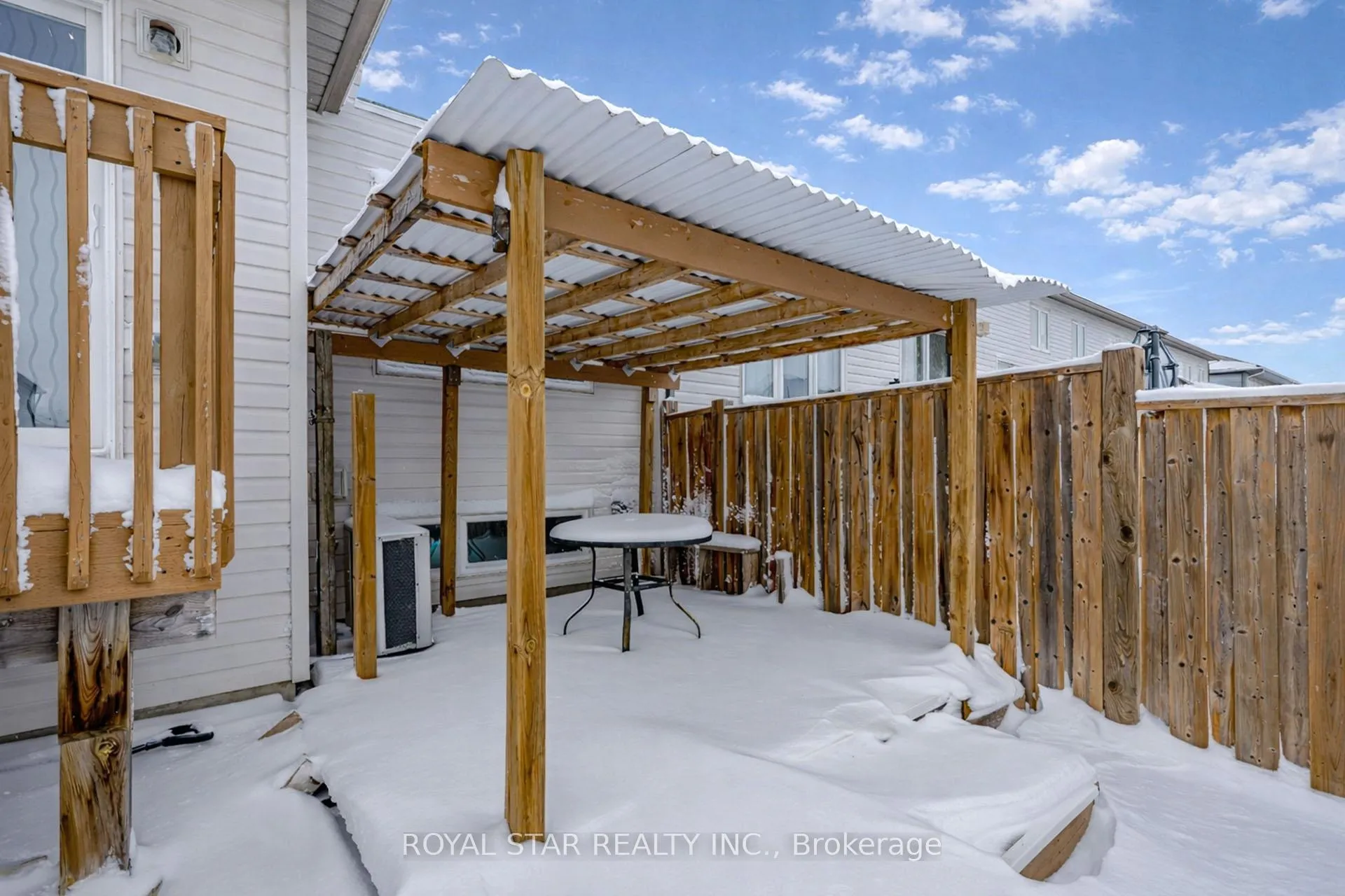 Photo 49 of 877 Cook Crescent, Shelburne — HOMEH