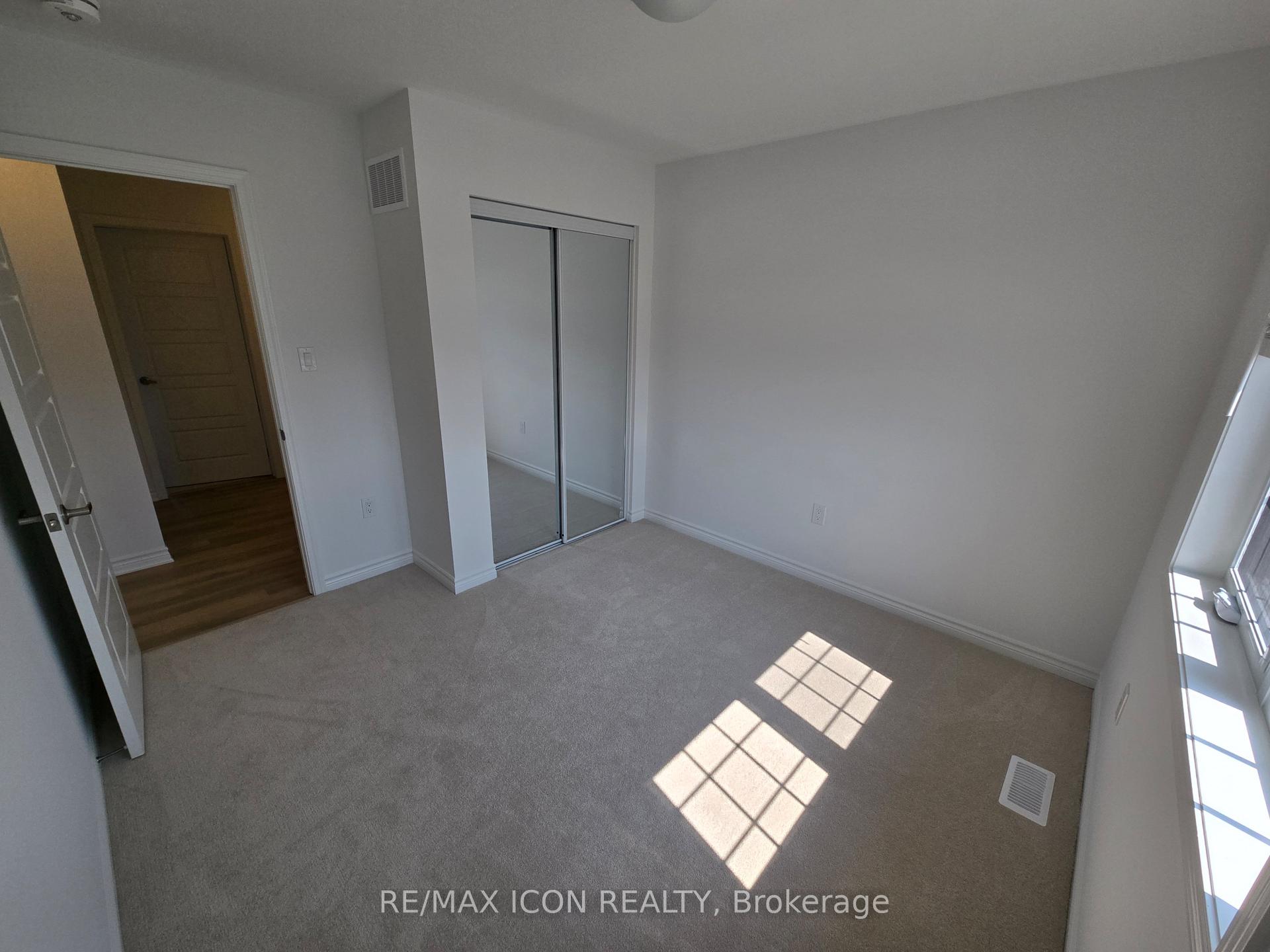 Photo 14 of 313 Millstone Street, Kitchener — HOMEH