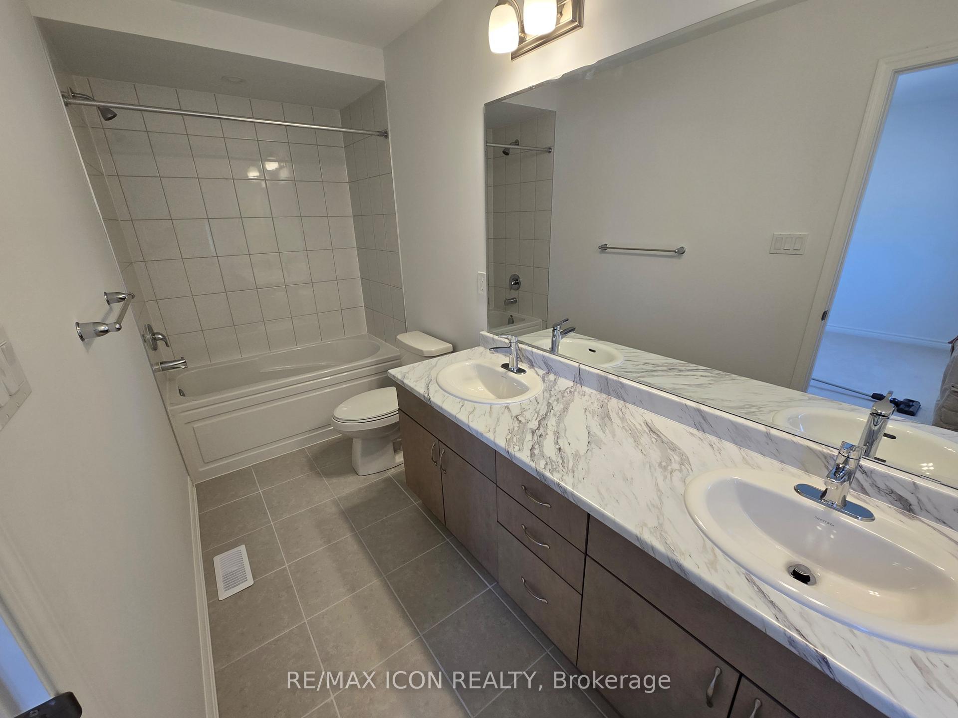 Photo 16 of 313 Millstone Street, Kitchener — HOMEH