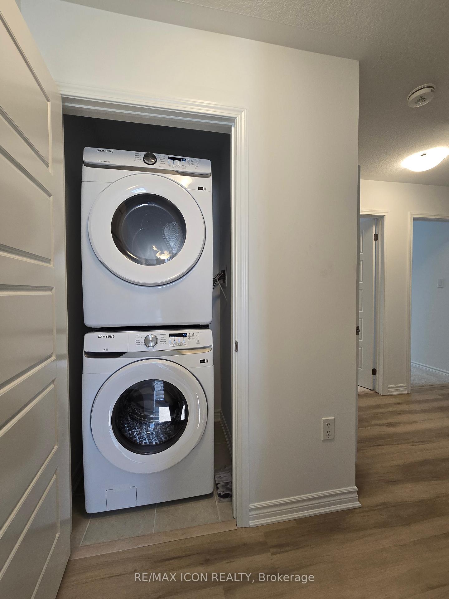 Photo 21 of 313 Millstone Street, Kitchener — HOMEH