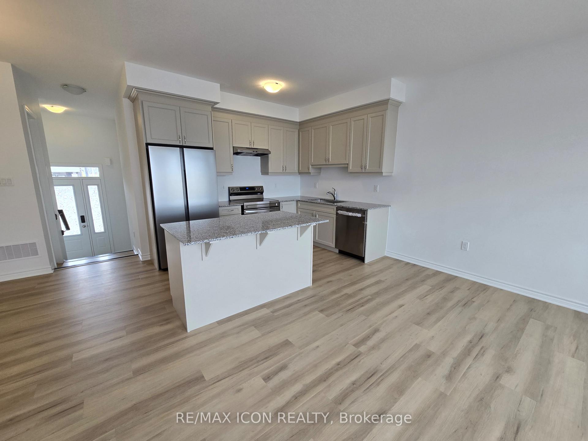 Photo 25 of 313 Millstone Street, Kitchener — HOMEH