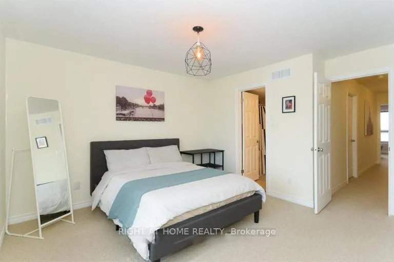 Photo 13 of Unit B, 493 Chapman Mills Drive, Ottawa, Barrhaven - Strandherd — HOMEH