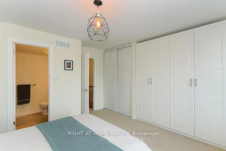 Photo 14 of Unit B, 493 Chapman Mills Drive, Ottawa, Barrhaven - Strandherd — HOMEH