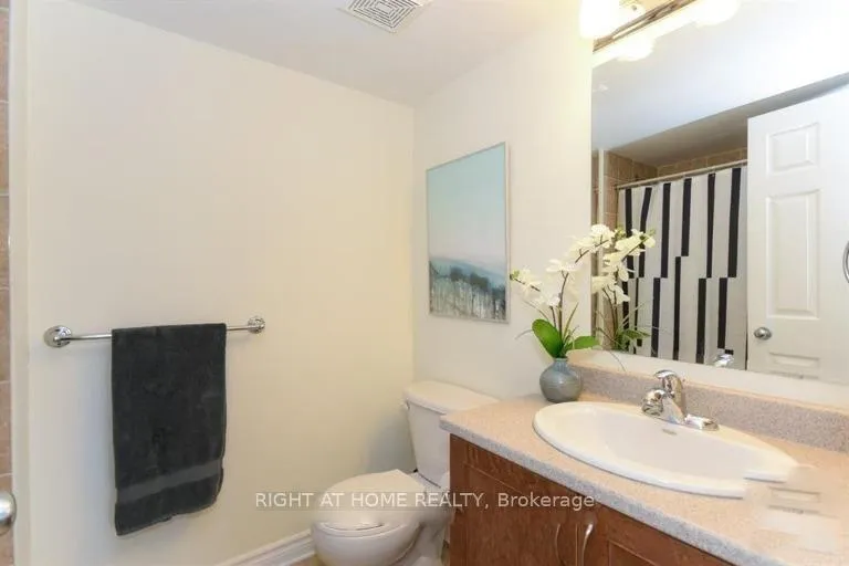 Photo 18 of Unit B, 493 Chapman Mills Drive, Ottawa, Barrhaven - Strandherd — HOMEH