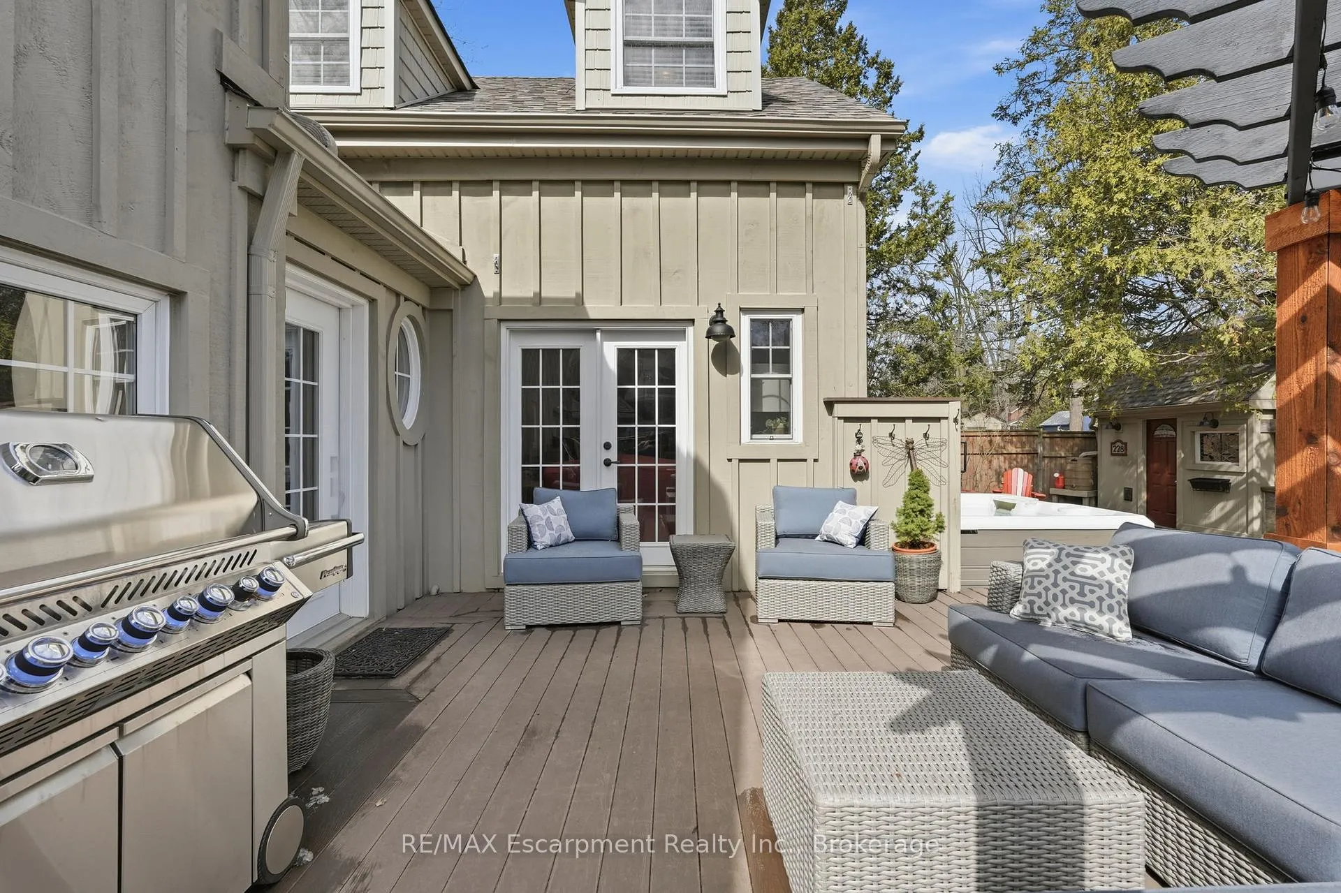 Photo 37 of 228 Mill Street N, Hamilton, Waterdown — HOMEH