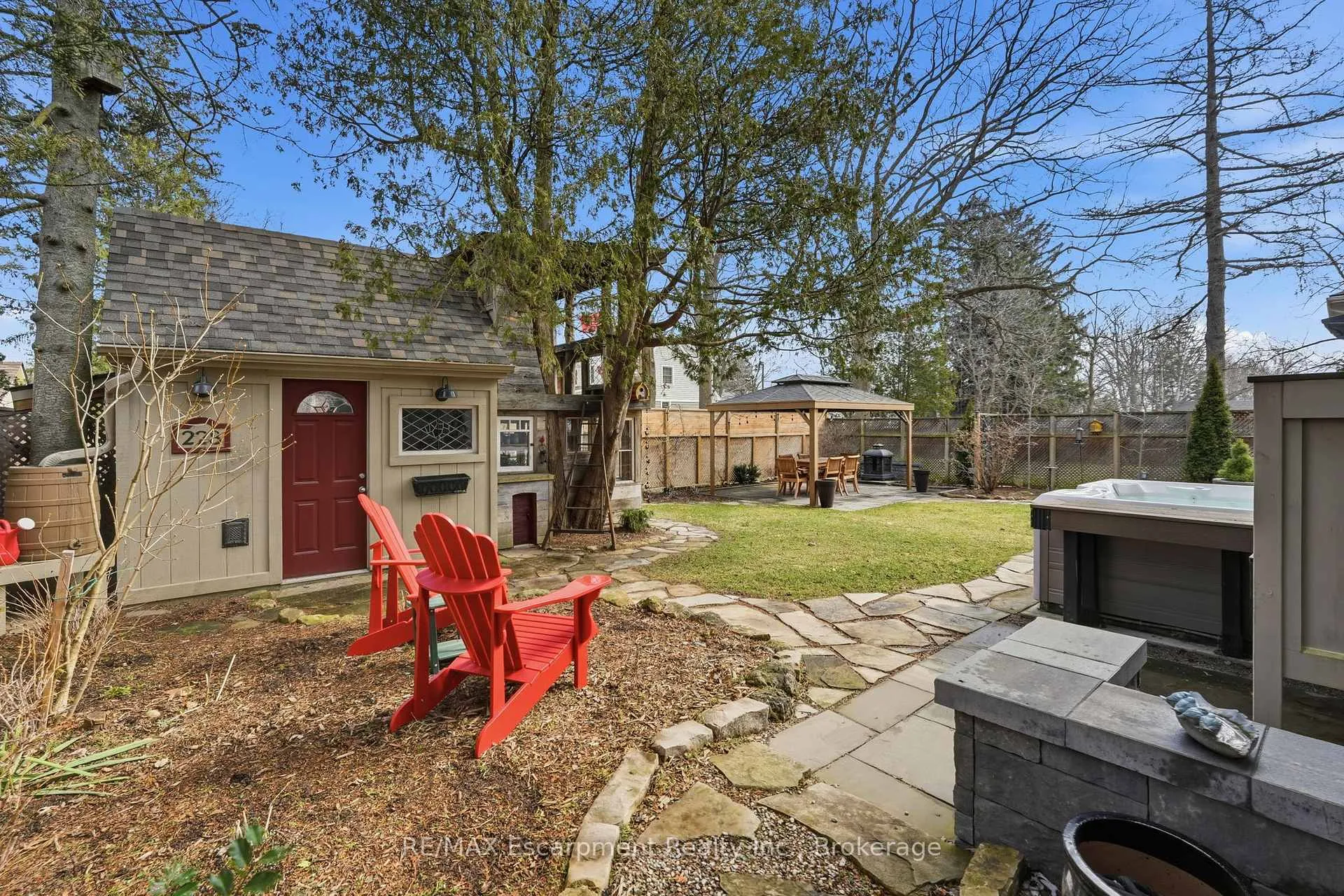 Photo 42 of 228 Mill Street N, Hamilton, Waterdown — HOMEH