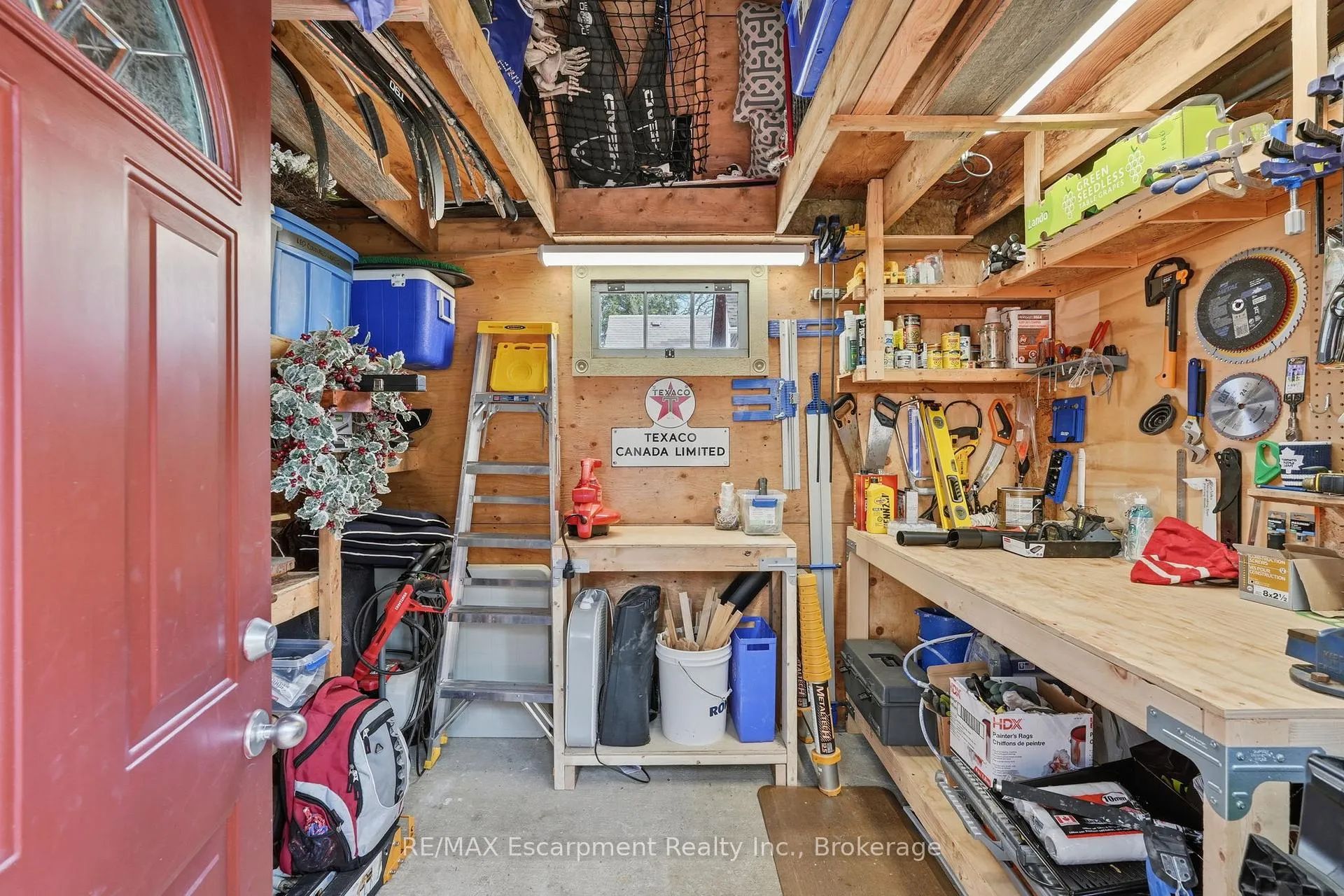 Photo 44 of 228 Mill Street N, Hamilton, Waterdown — HOMEH