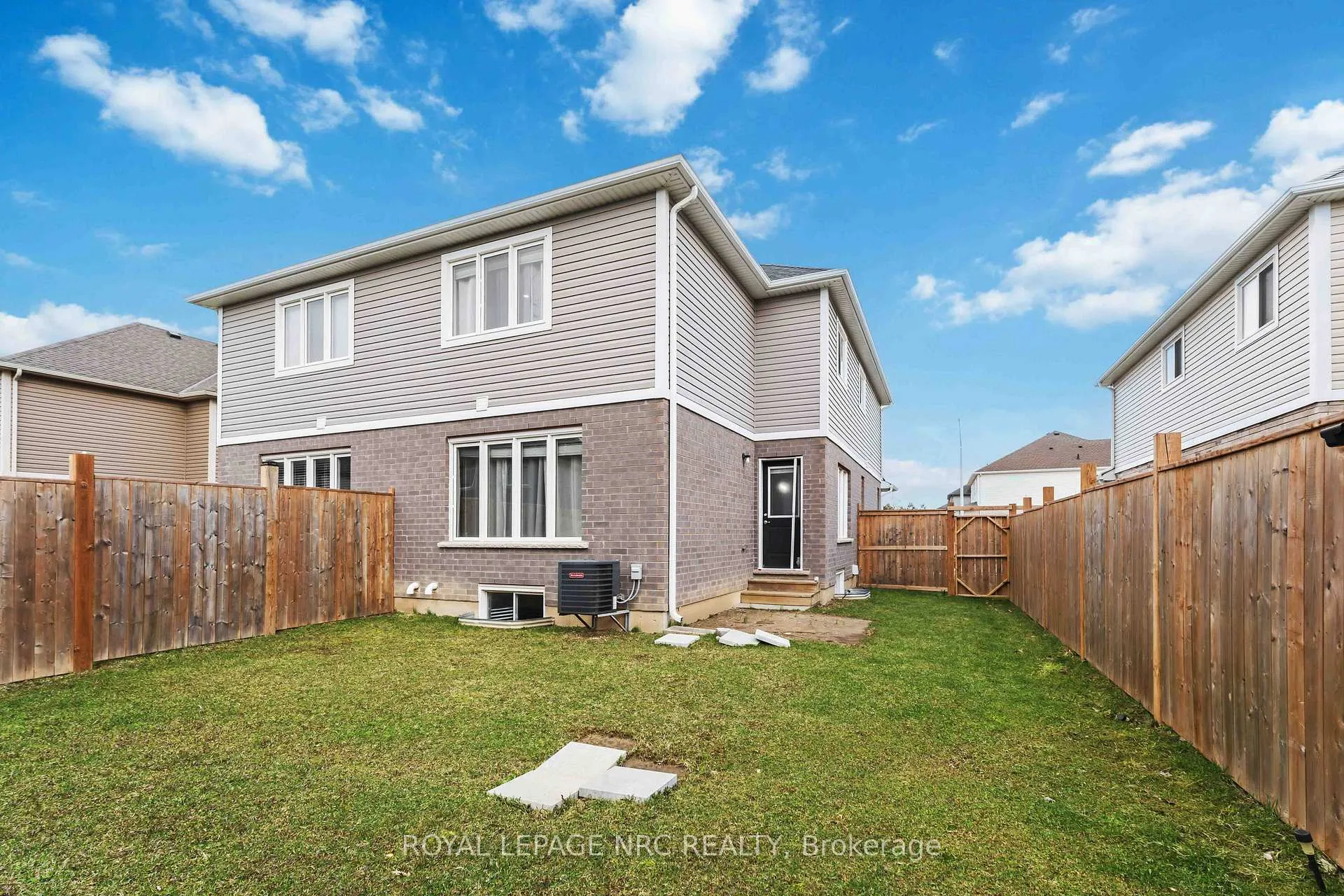 Photo 31 of 15 Hawthorn Avenue, Thorold, Confederation Heights — HOMEH