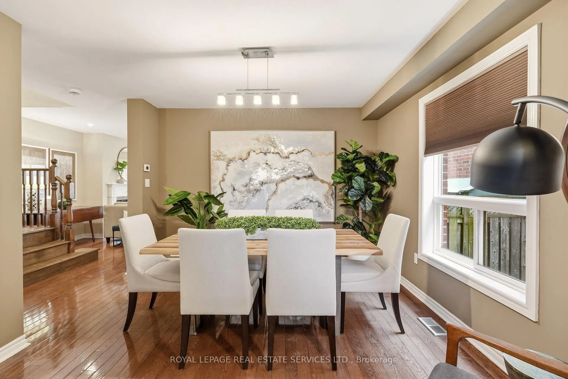 Photo 6 of 2067 Springdale Road, Oakville, Westmount — HOMEH