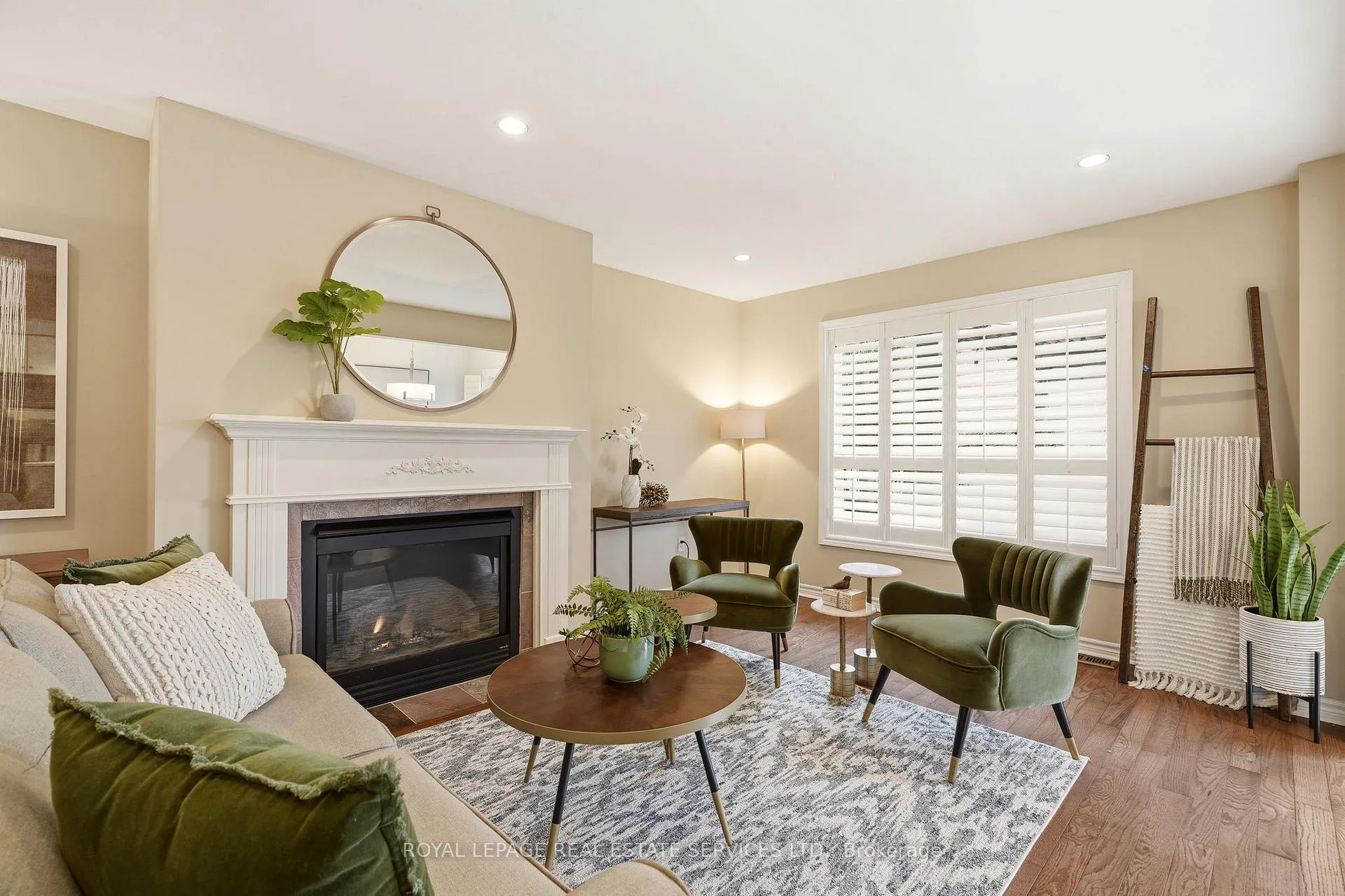 Photo 13 of 2067 Springdale Road, Oakville, Westmount — HOMEH
