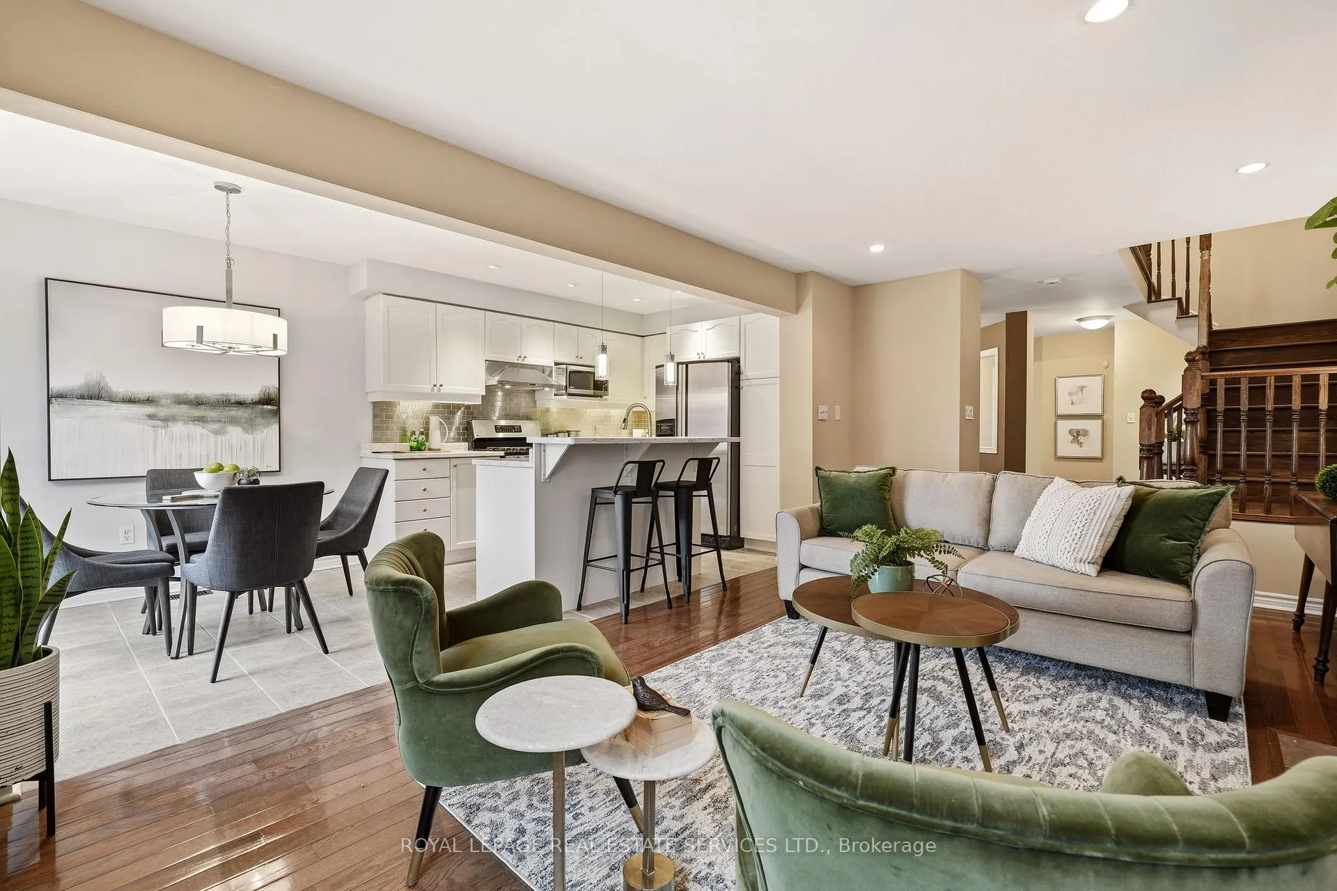 Photo 16 of 2067 Springdale Road, Oakville, Westmount — HOMEH
