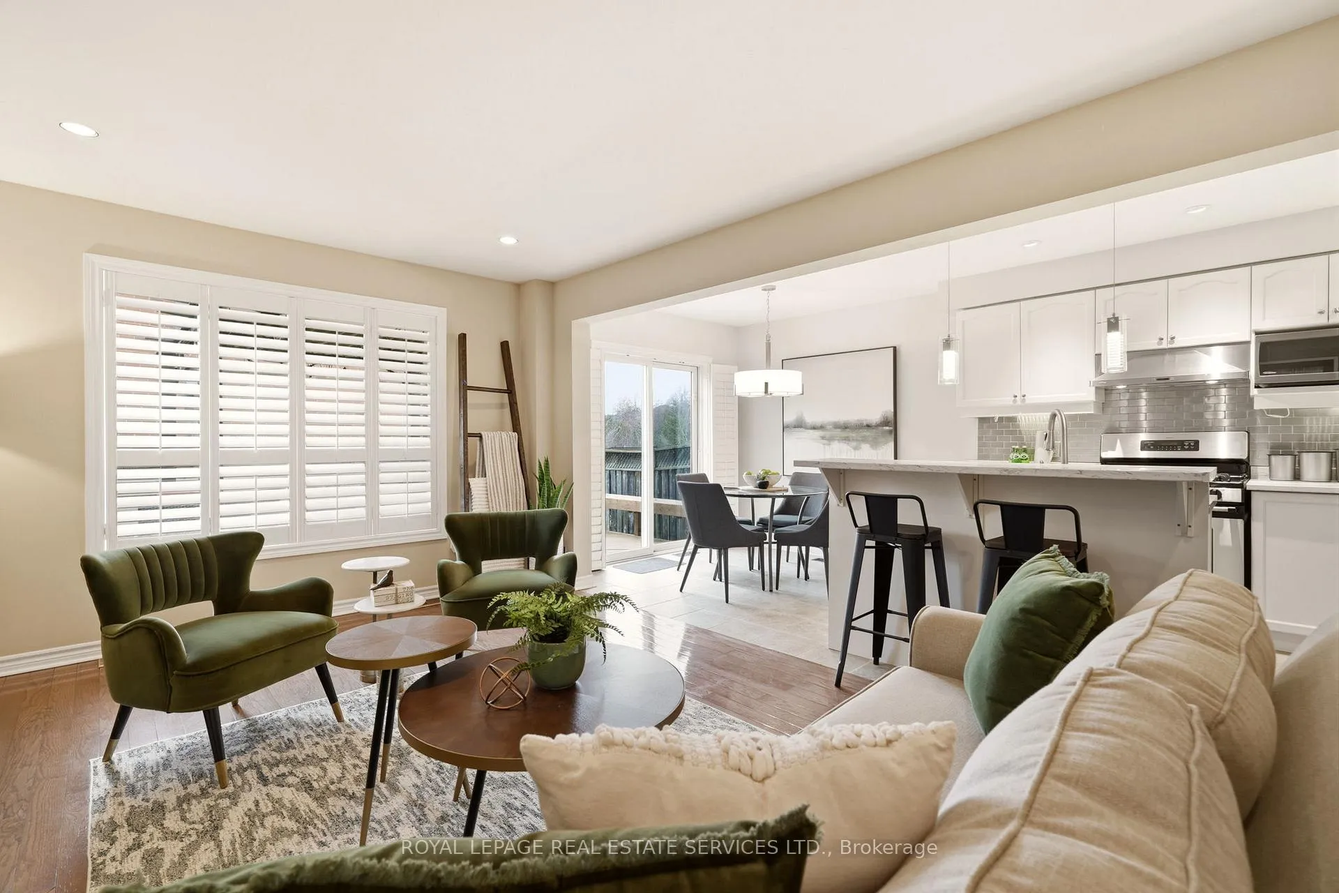Photo 17 of 2067 Springdale Road, Oakville, Westmount — HOMEH