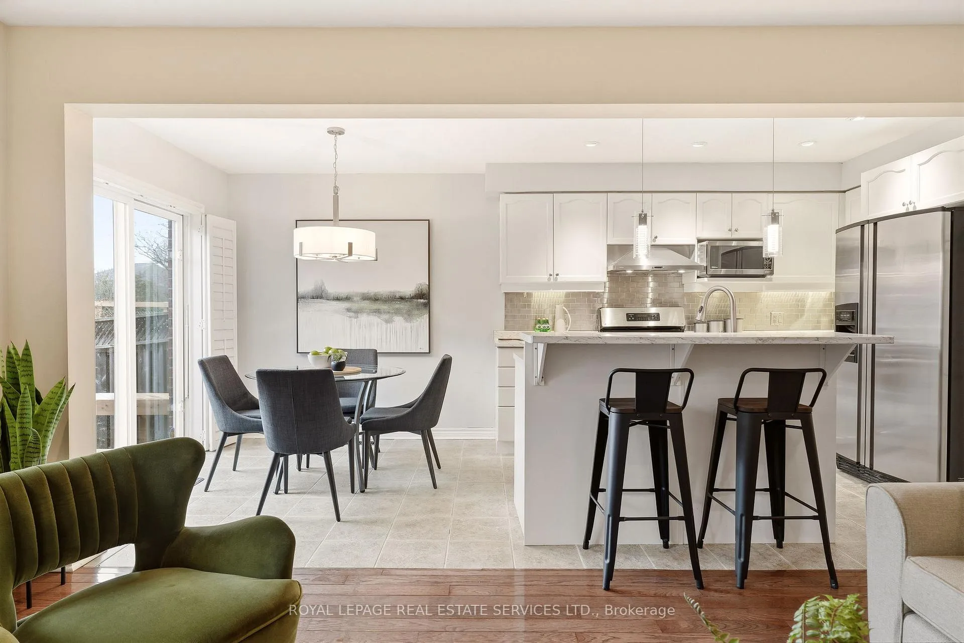 Photo 22 of 2067 Springdale Road, Oakville, Westmount — HOMEH
