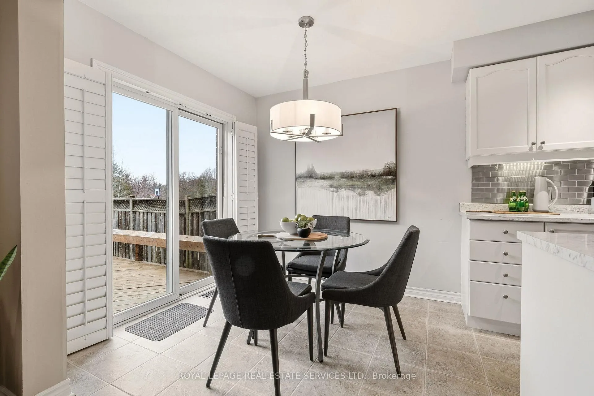 Photo 23 of 2067 Springdale Road, Oakville, Westmount — HOMEH
