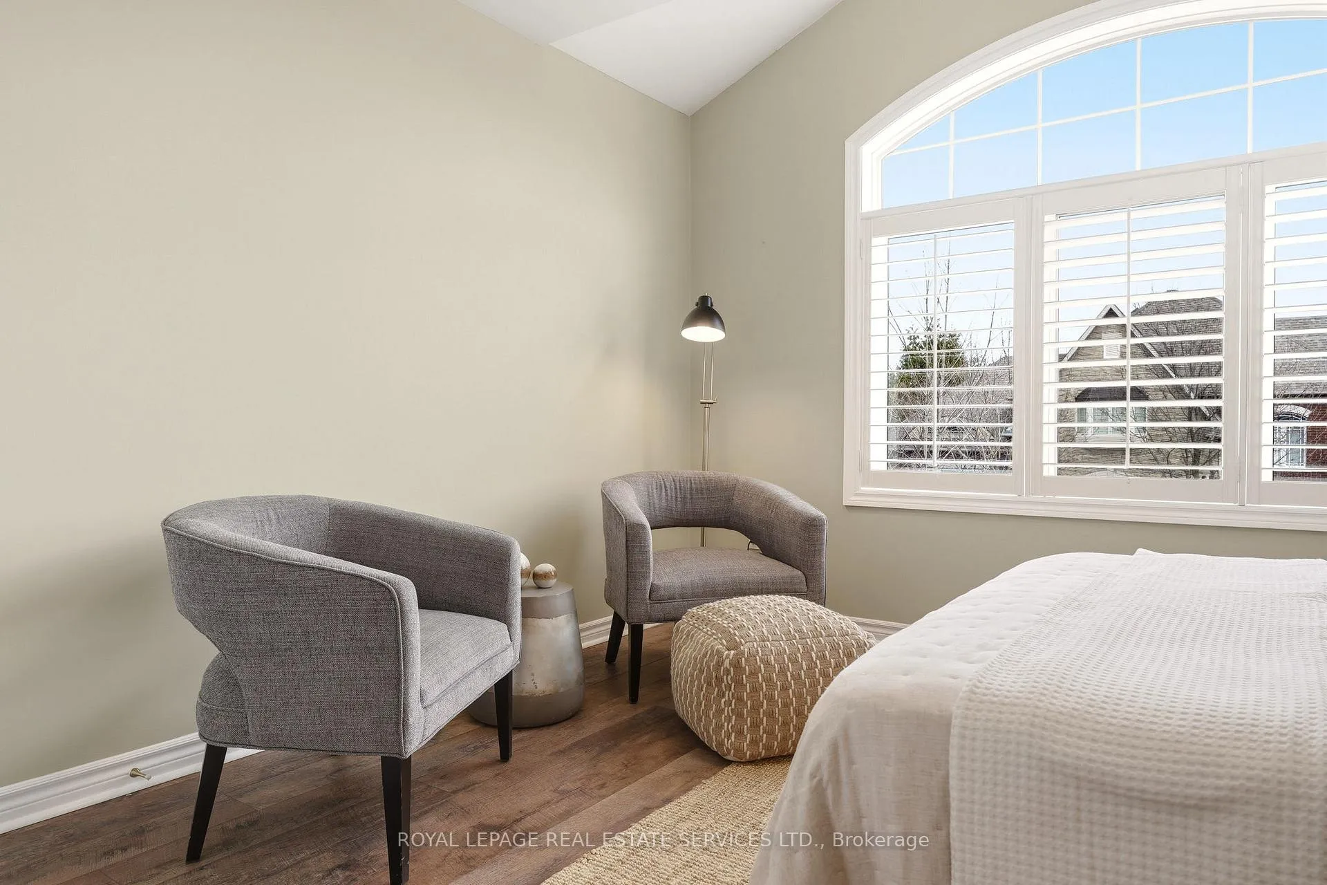 Photo 33 of 2067 Springdale Road, Oakville, Westmount — HOMEH