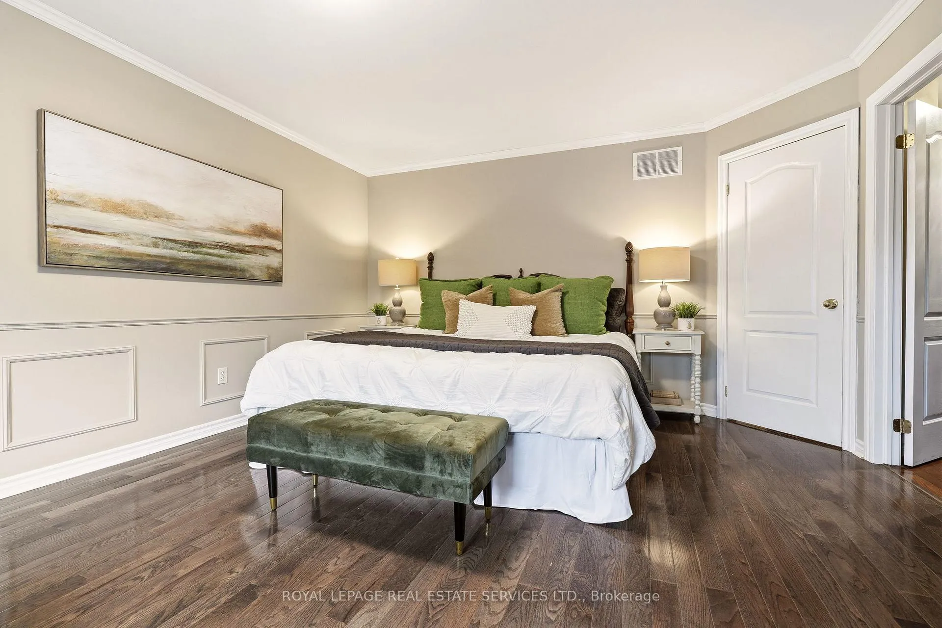 Photo 39 of 2067 Springdale Road, Oakville, Westmount — HOMEH