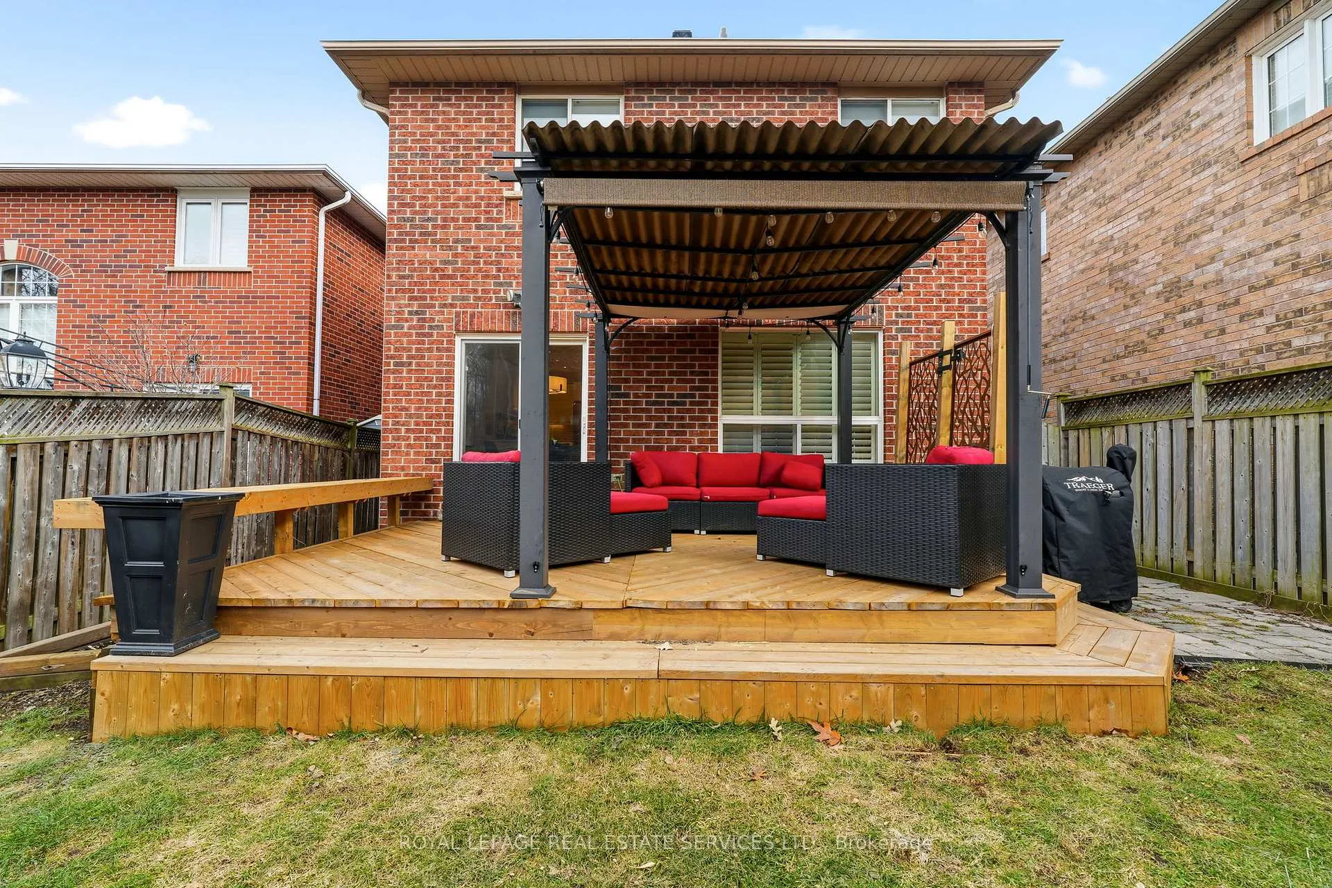 Photo 45 of 2067 Springdale Road, Oakville, Westmount — HOMEH