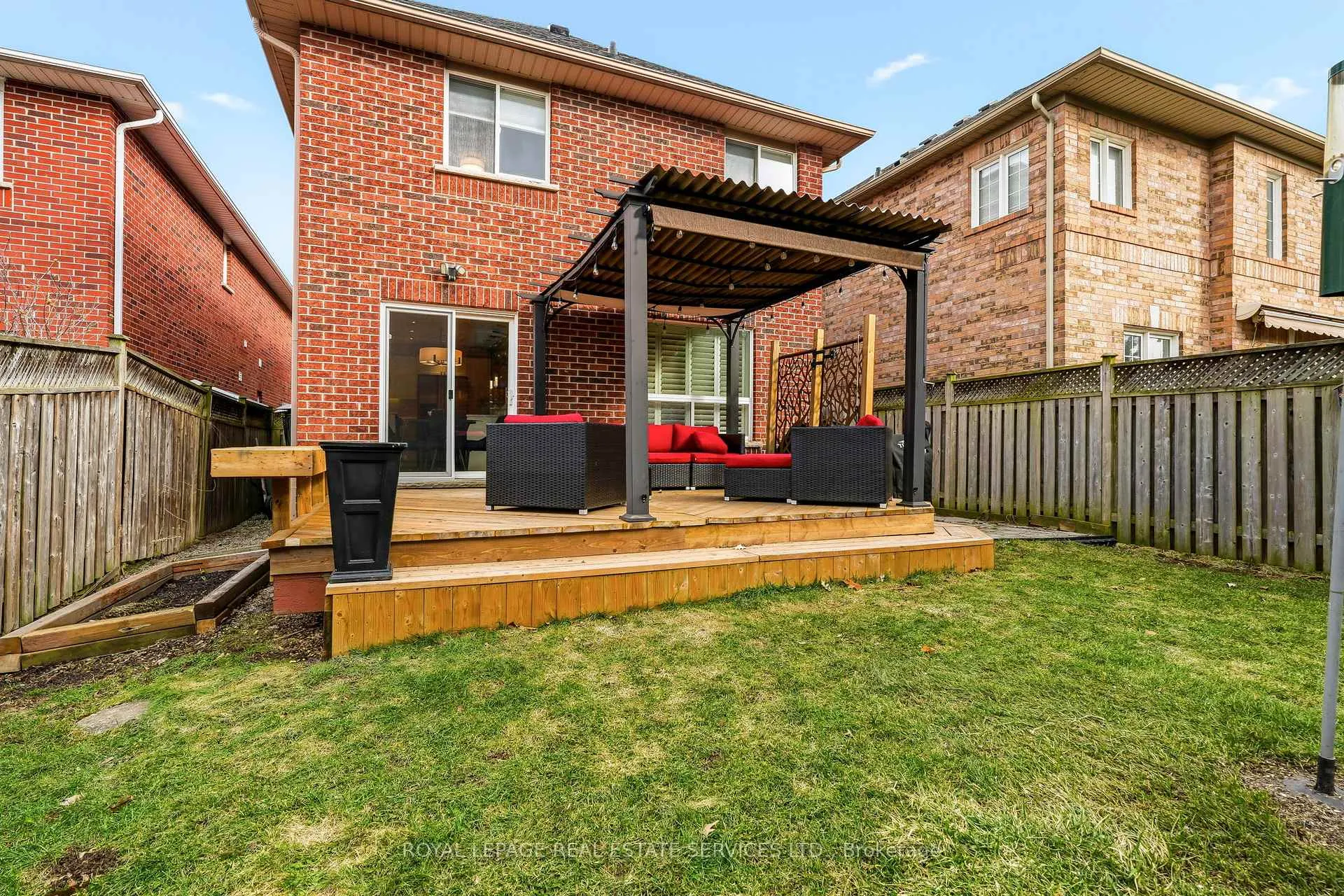 Photo 46 of 2067 Springdale Road, Oakville, Westmount — HOMEH