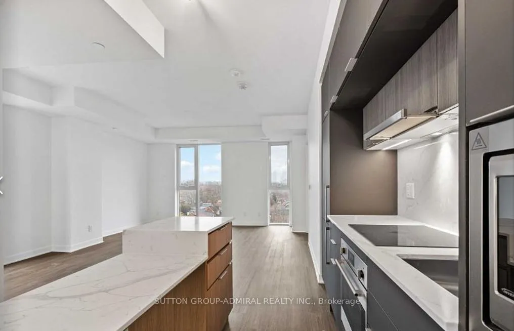 Photo 5 of Unit 902, 185 Alberta Avenue, Toronto, Oakwood Village — HOMEH