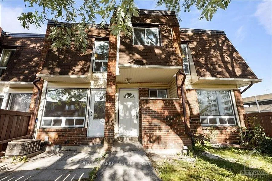Photo 1 of Unit 41, 2939 Fairlea Crescent, Ottawa, Heron Gate/Industrial Park — HOMEH