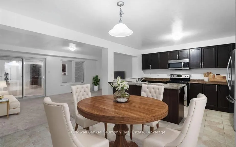 Photo 2 of Unit 107, 1035 Victoria Road S, Guelph, Kortright East — HOMEH
