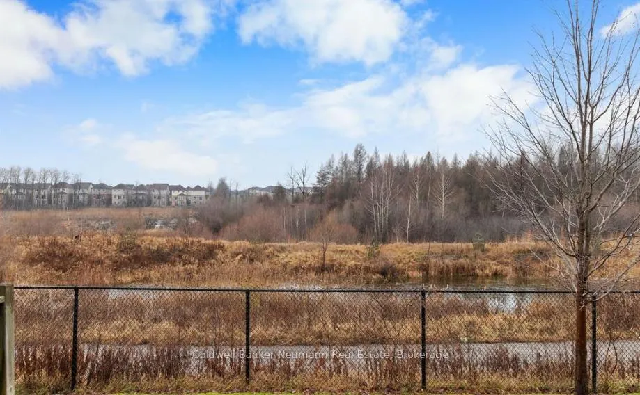 Photo 13 of Unit 107, 1035 Victoria Road S, Guelph, Kortright East — HOMEH