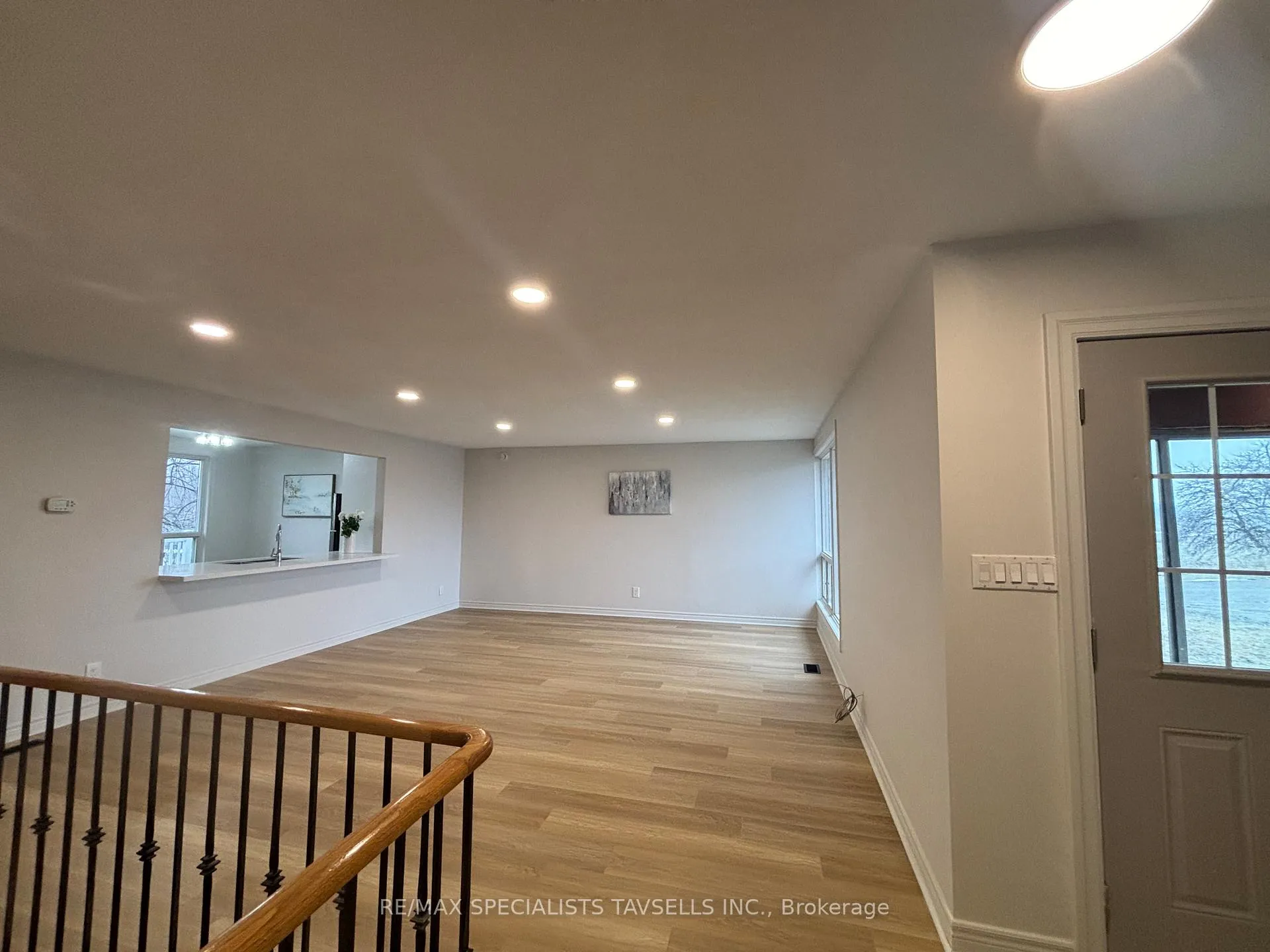 Photo 4 of Unit # 1 Upper Level, 4085 King Street, Caledon, Rural Caledon — HOMEH