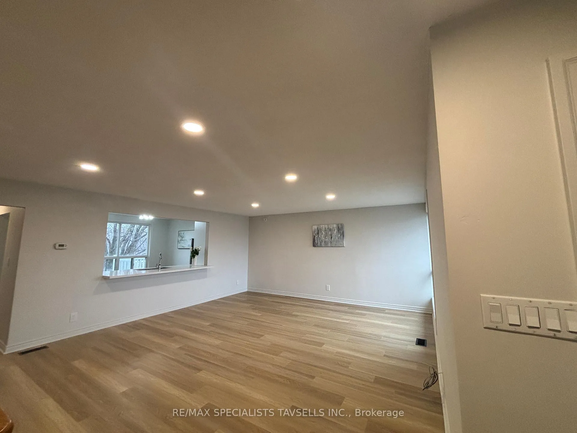 Photo 5 of Unit # 1 Upper Level, 4085 King Street, Caledon, Rural Caledon — HOMEH