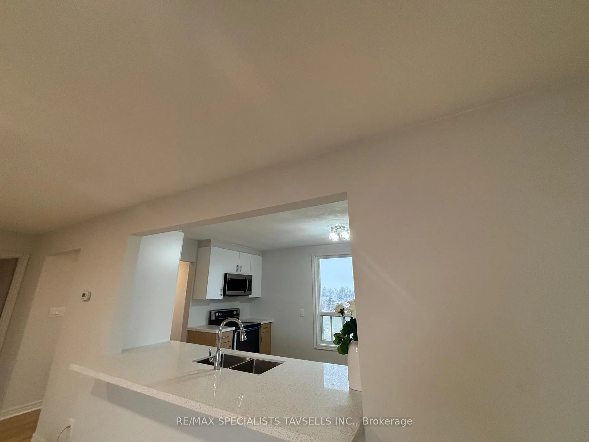 Photo 9 of Unit # 1 Upper Level, 4085 King Street, Caledon, Rural Caledon — HOMEH