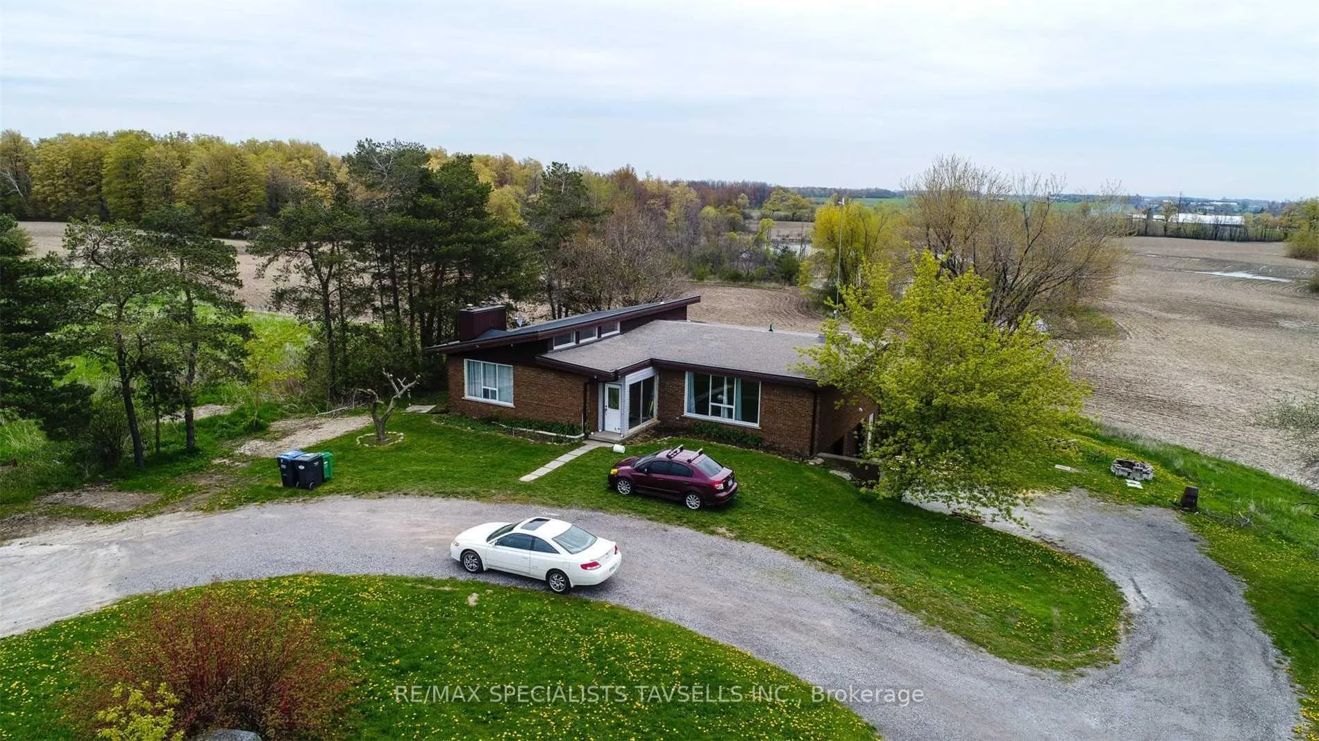 Photo 19 of Unit # 1 Upper Level, 4085 King Street, Caledon, Rural Caledon — HOMEH