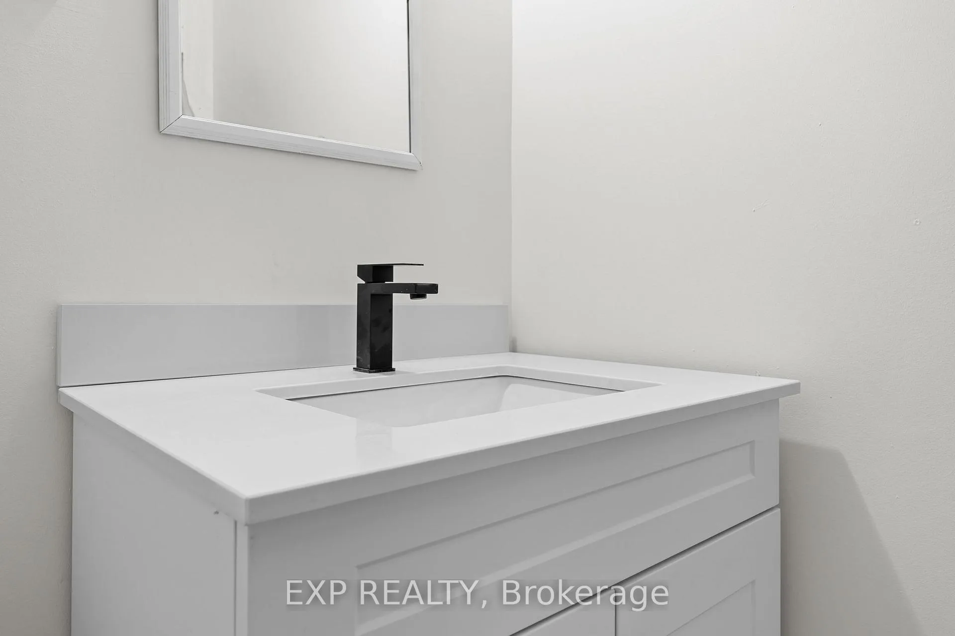 Photo 21 of Unit Unit #2, 1558 Queen Street E, Toronto, Greenwood-Coxwell — HOMEH
