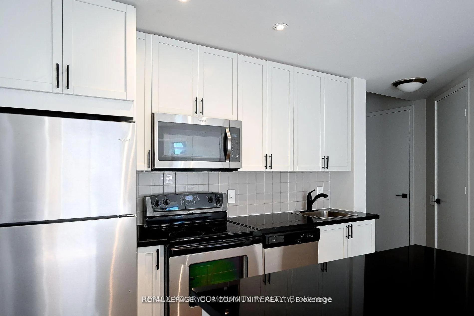 Photo 8 of Unit 1214, 85 Bloor Street E, Toronto, Church-Yonge Corridor — HOMEH