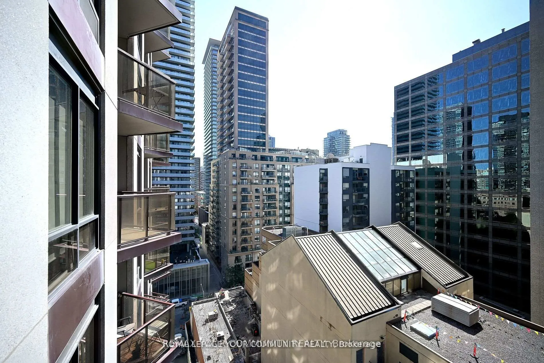 Photo 19 of Unit 1214, 85 Bloor Street E, Toronto, Church-Yonge Corridor — HOMEH