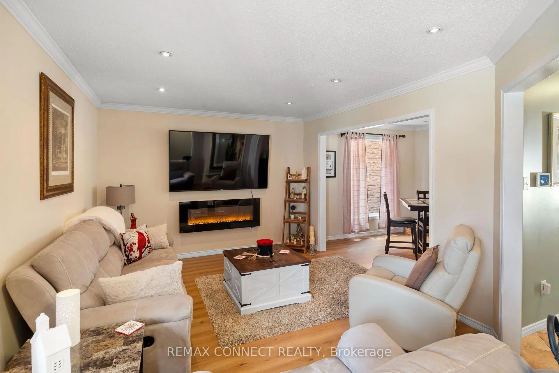 Photo 3 of 52 Marshall Crescent, Ajax, Central West — HOMEH