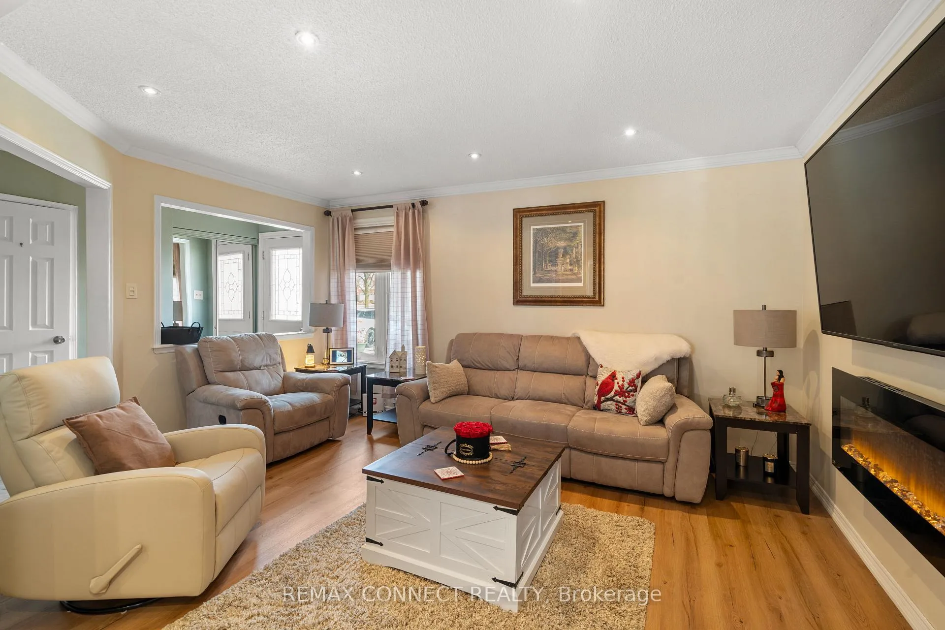 Photo 6 of 52 Marshall Crescent, Ajax, Central West — HOMEH