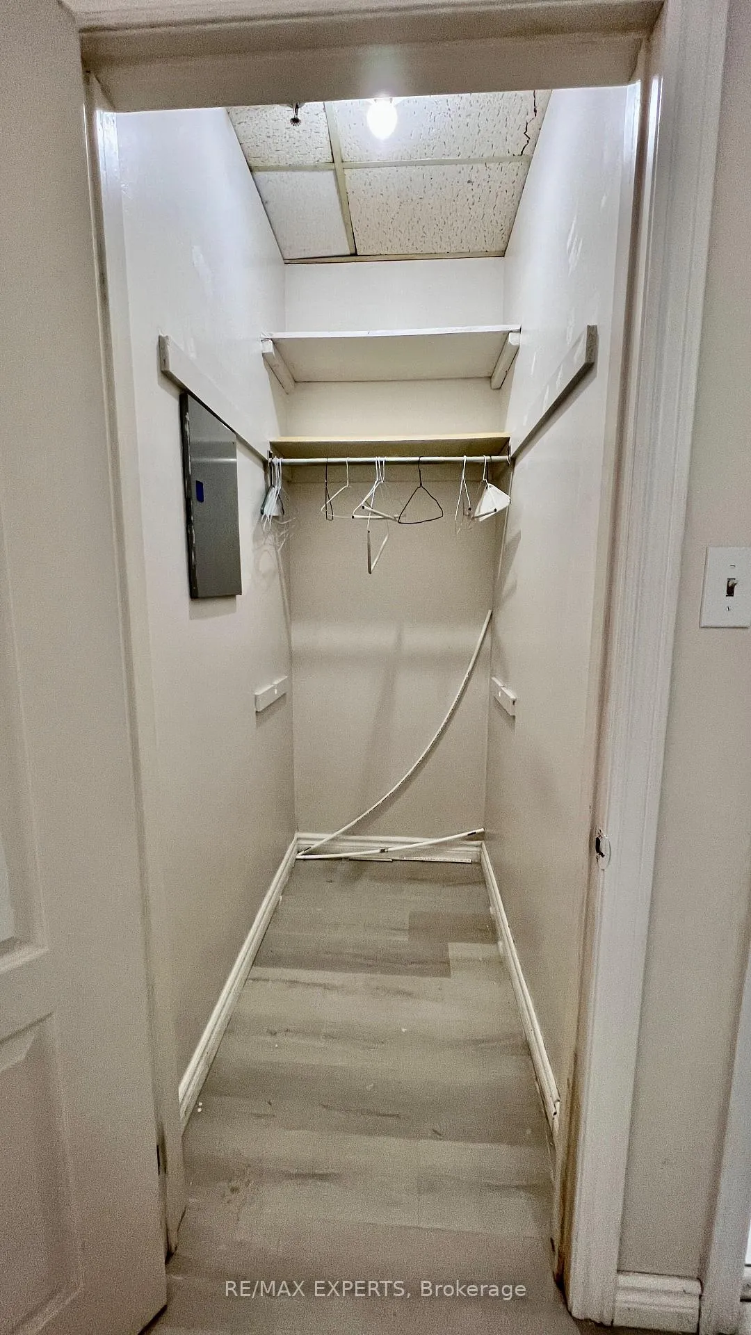 Photo 11 of Unit 202, 8 Main Street, Brampton, Downtown Brampton — HOMEH