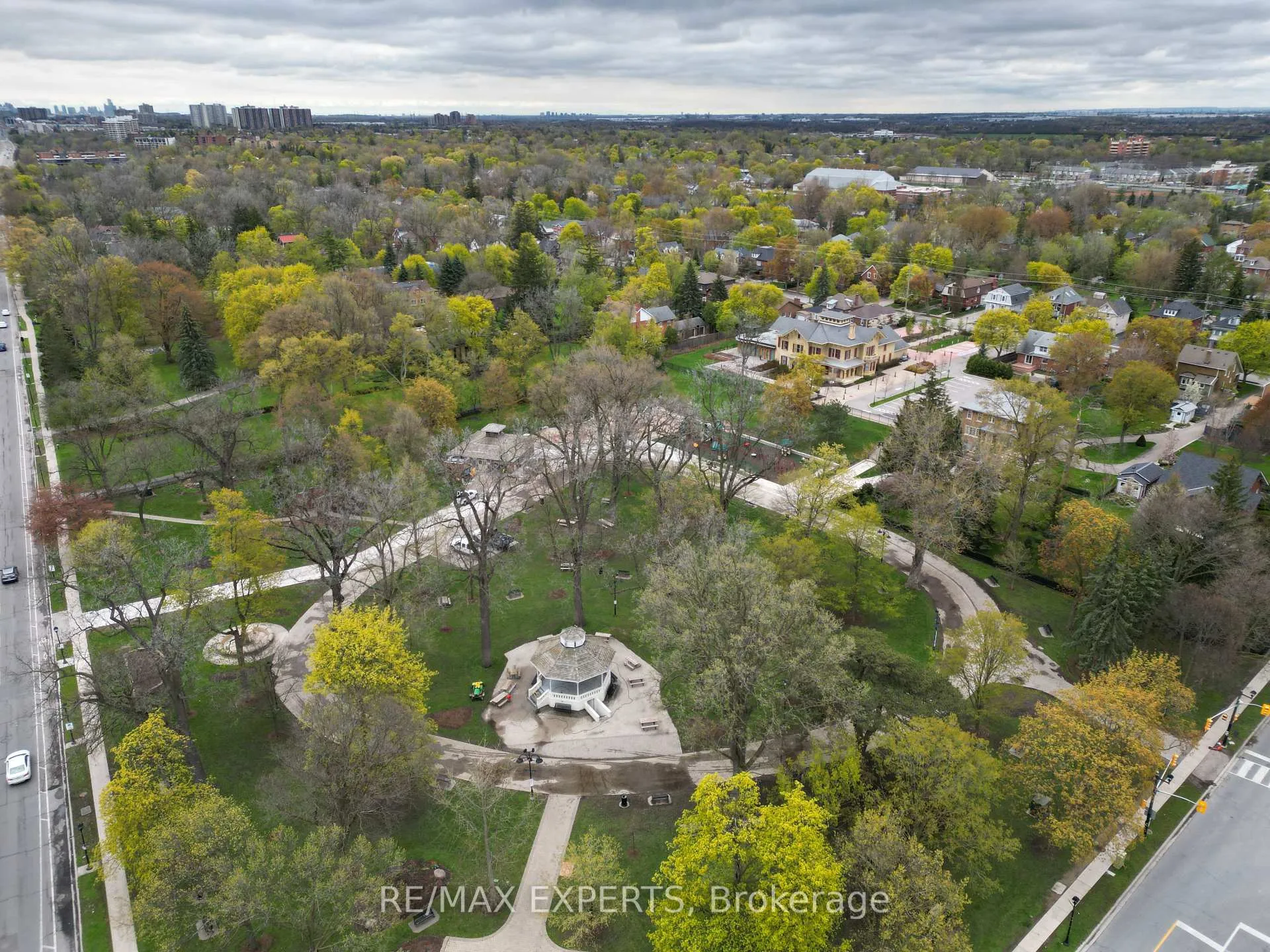 Photo 13 of Unit 202, 8 Main Street, Brampton, Downtown Brampton — HOMEH