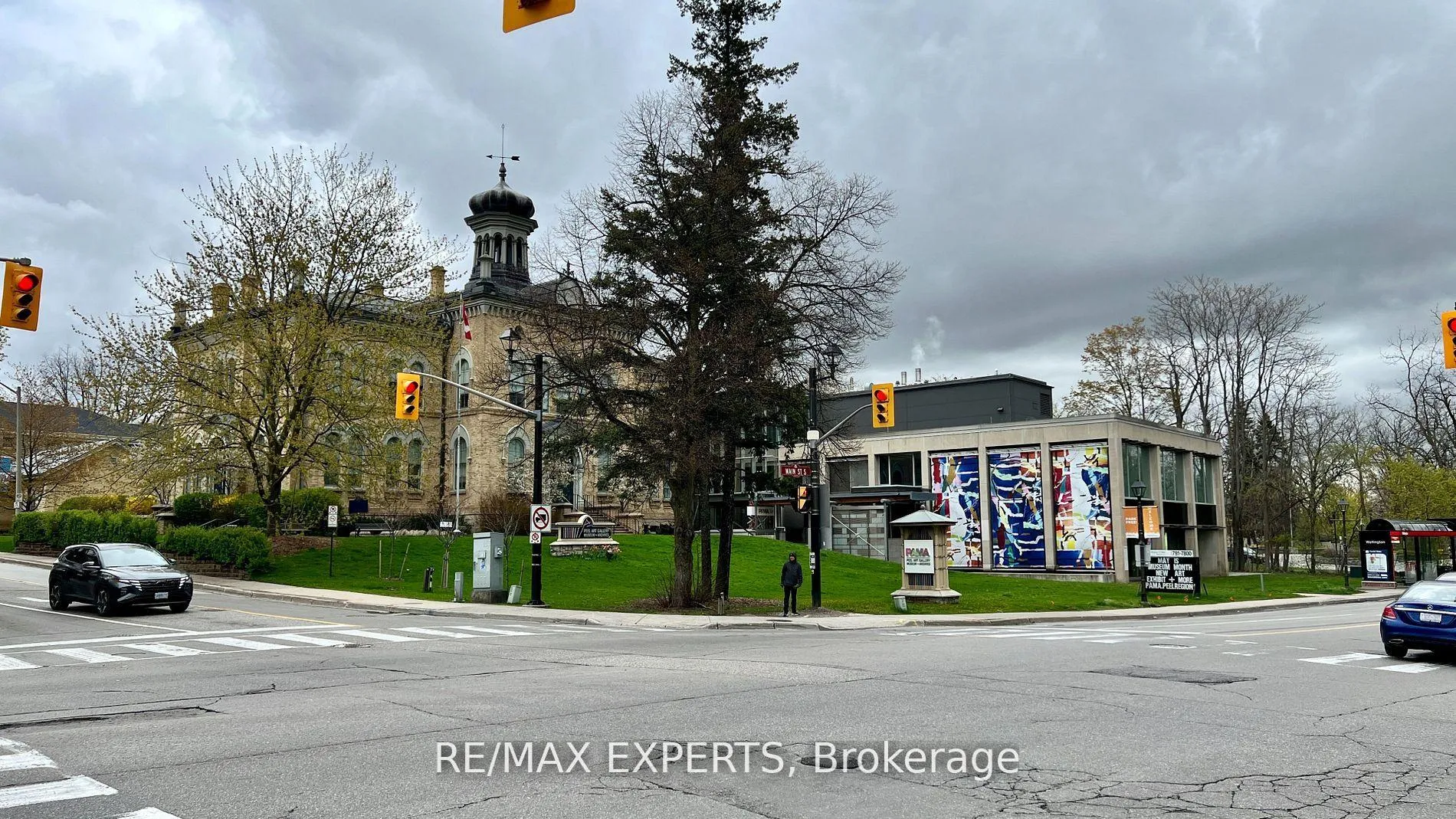 Photo 15 of Unit 202, 8 Main Street, Brampton, Downtown Brampton — HOMEH
