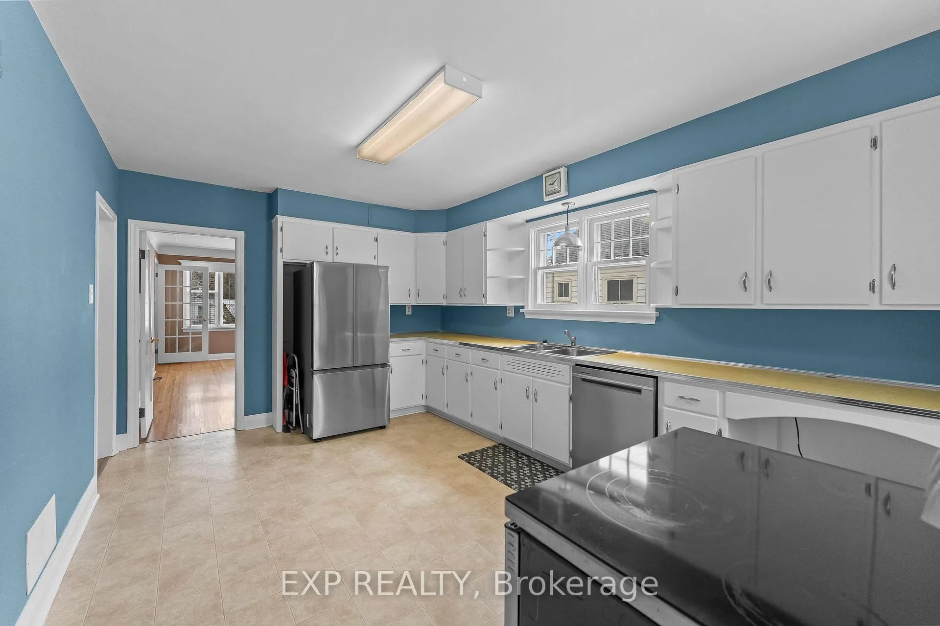 Photo 11 of 3935 St Peter Avenue, Niagara Falls, Stamford — HOMEH
