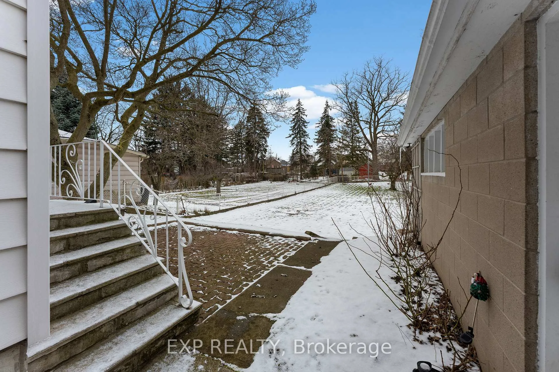 Photo 31 of 3935 St Peter Avenue, Niagara Falls, Stamford — HOMEH
