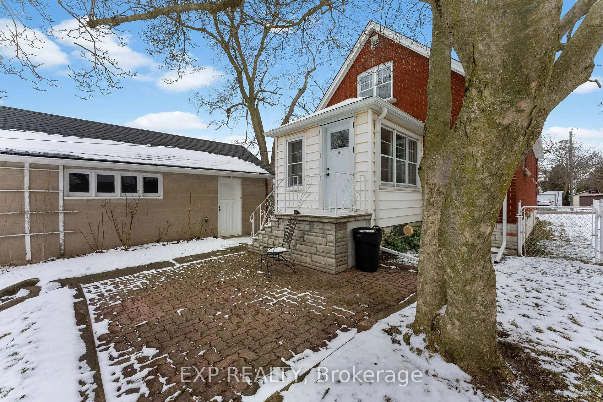 Photo 43 of 3935 St Peter Avenue, Niagara Falls, Stamford — HOMEH